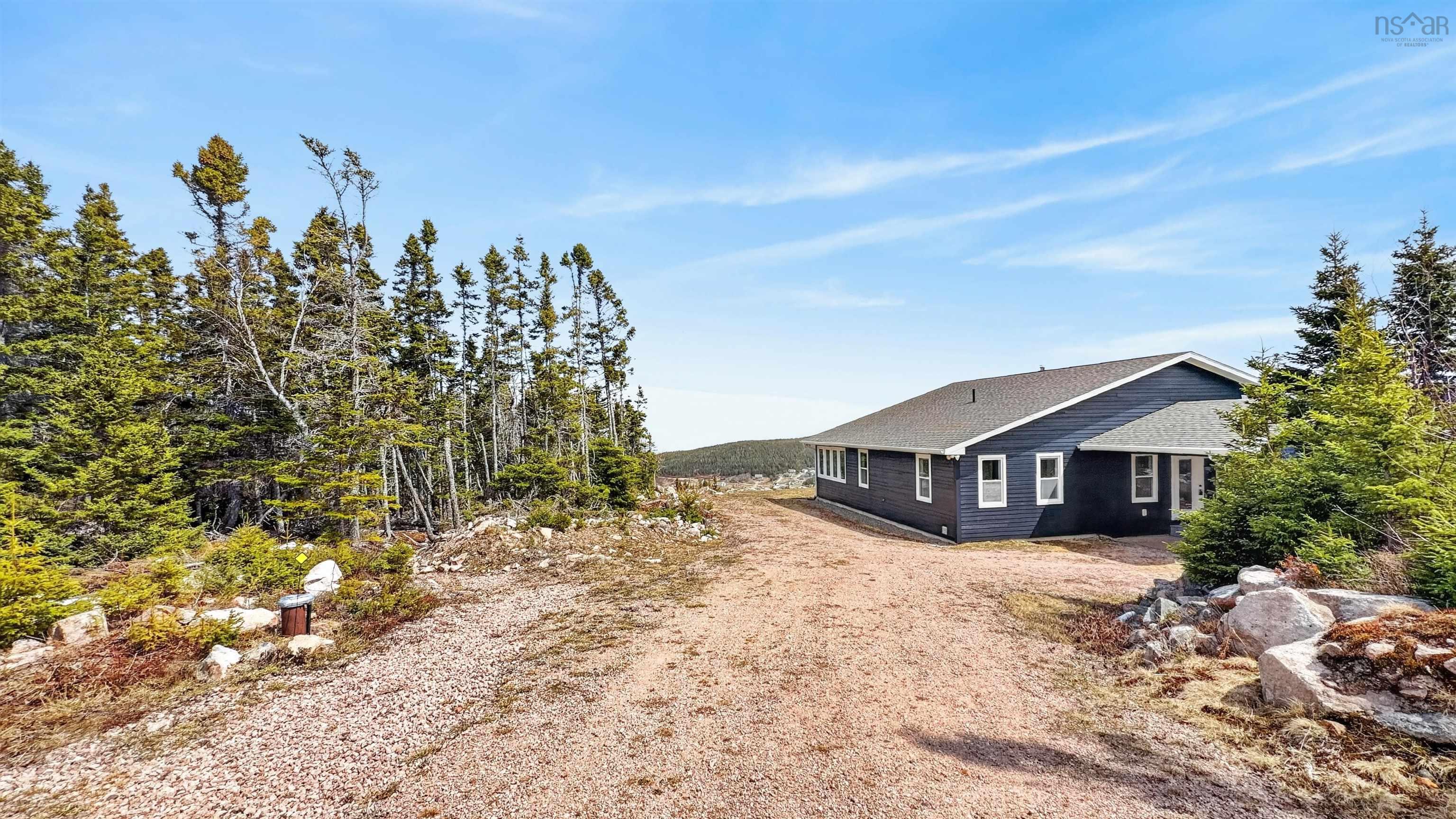 $650,000.00: 1718 New Haven Road, White Point