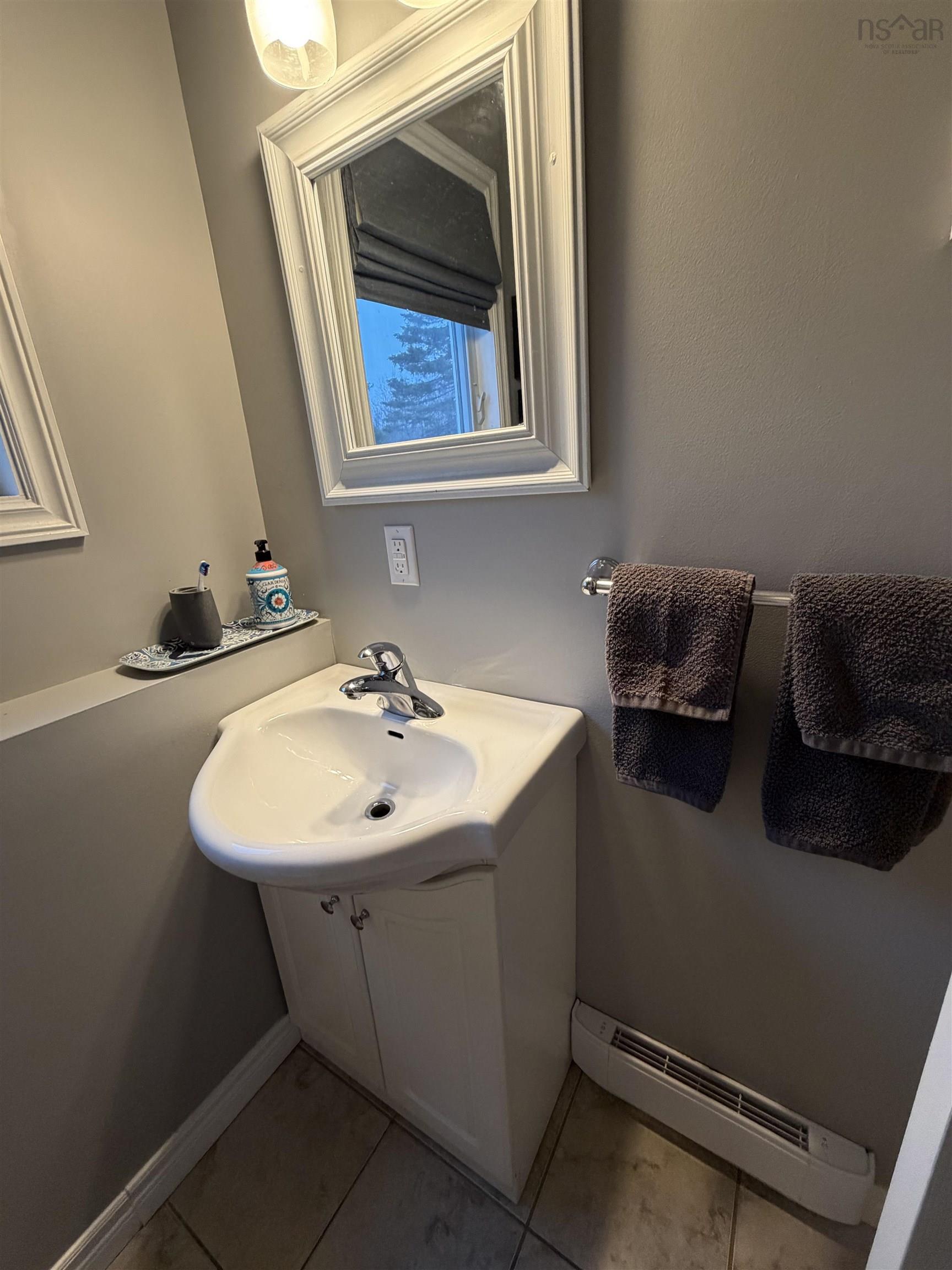 $462,500.00: 2 Sunrise Cres          B2G 2R7, Antigonish
