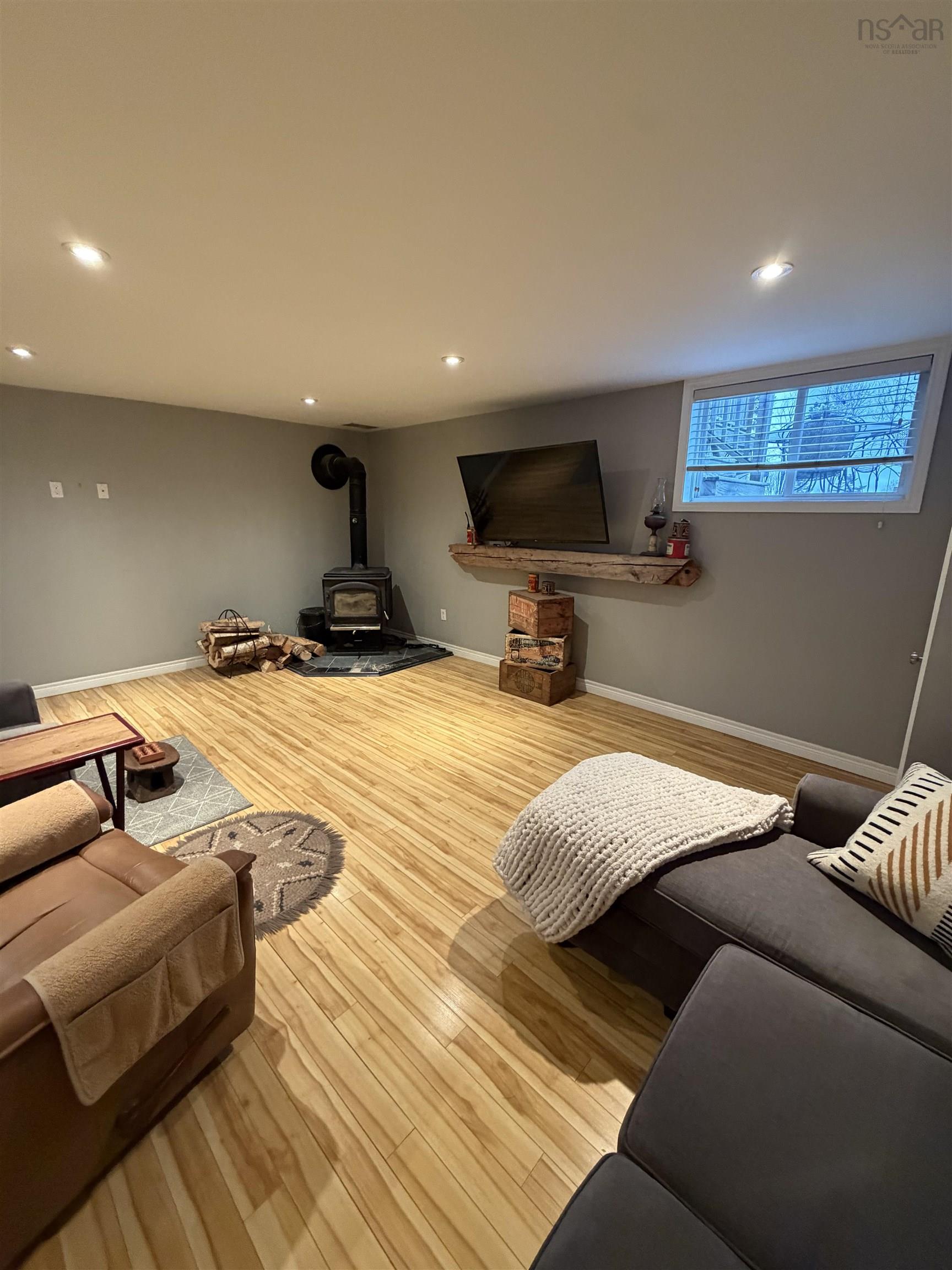 $462,500.00: 2 Sunrise Cres          B2G 2R7, Antigonish