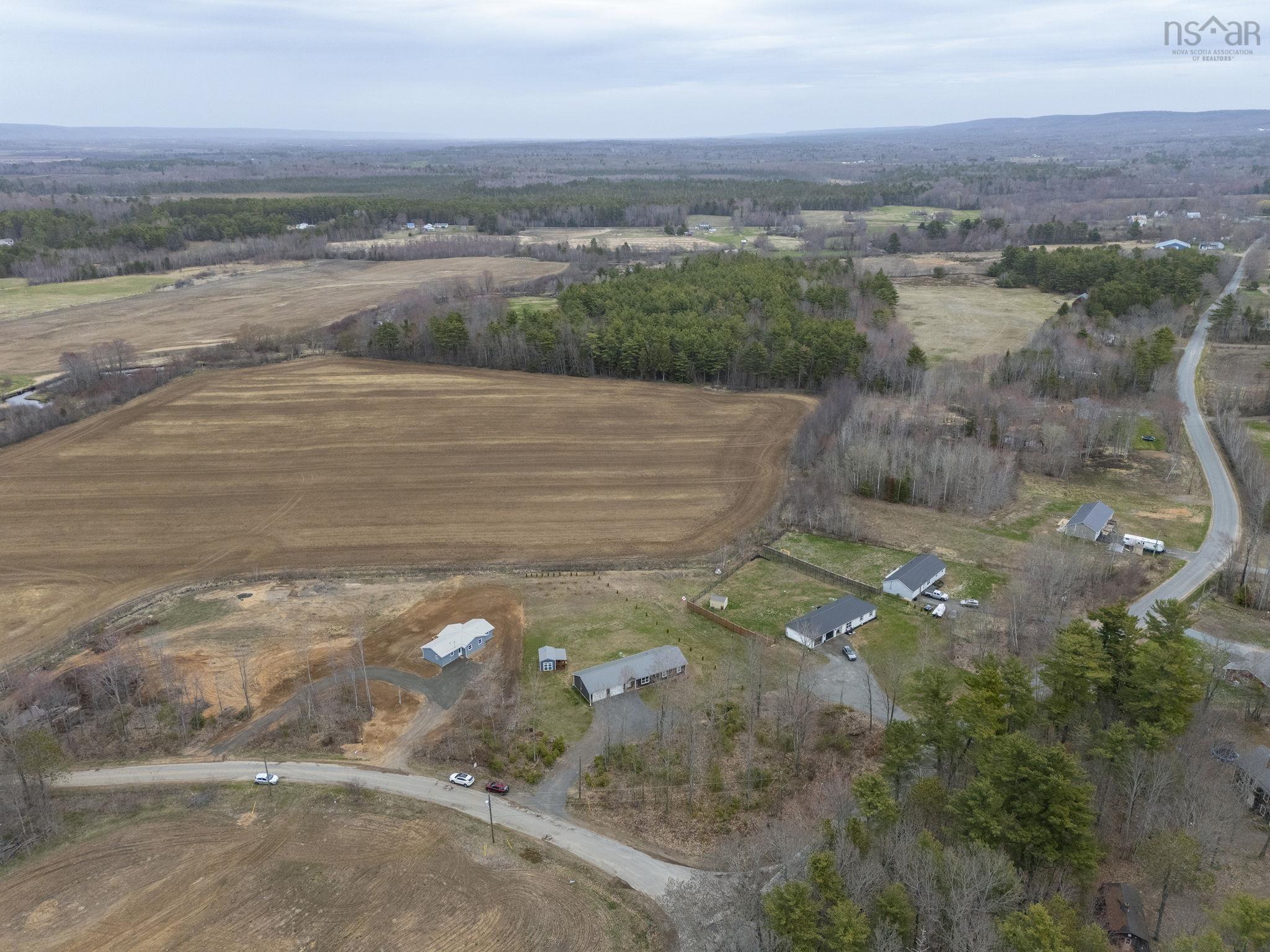 $440,000.00: 654 Whitman Road, Millville