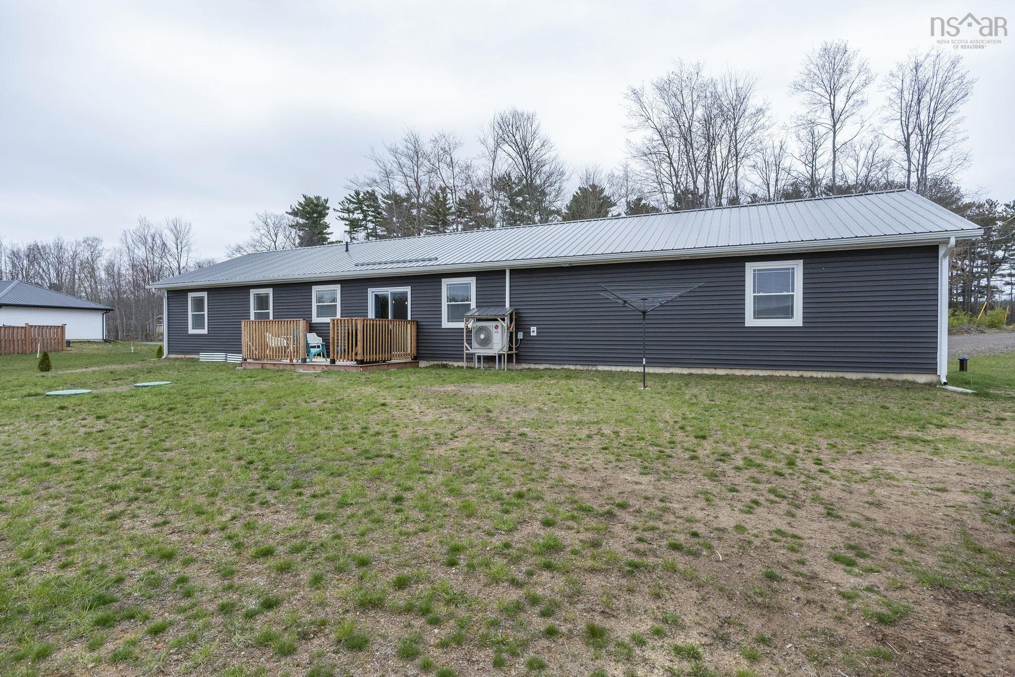 $440,000.00: 654 Whitman Road, Millville