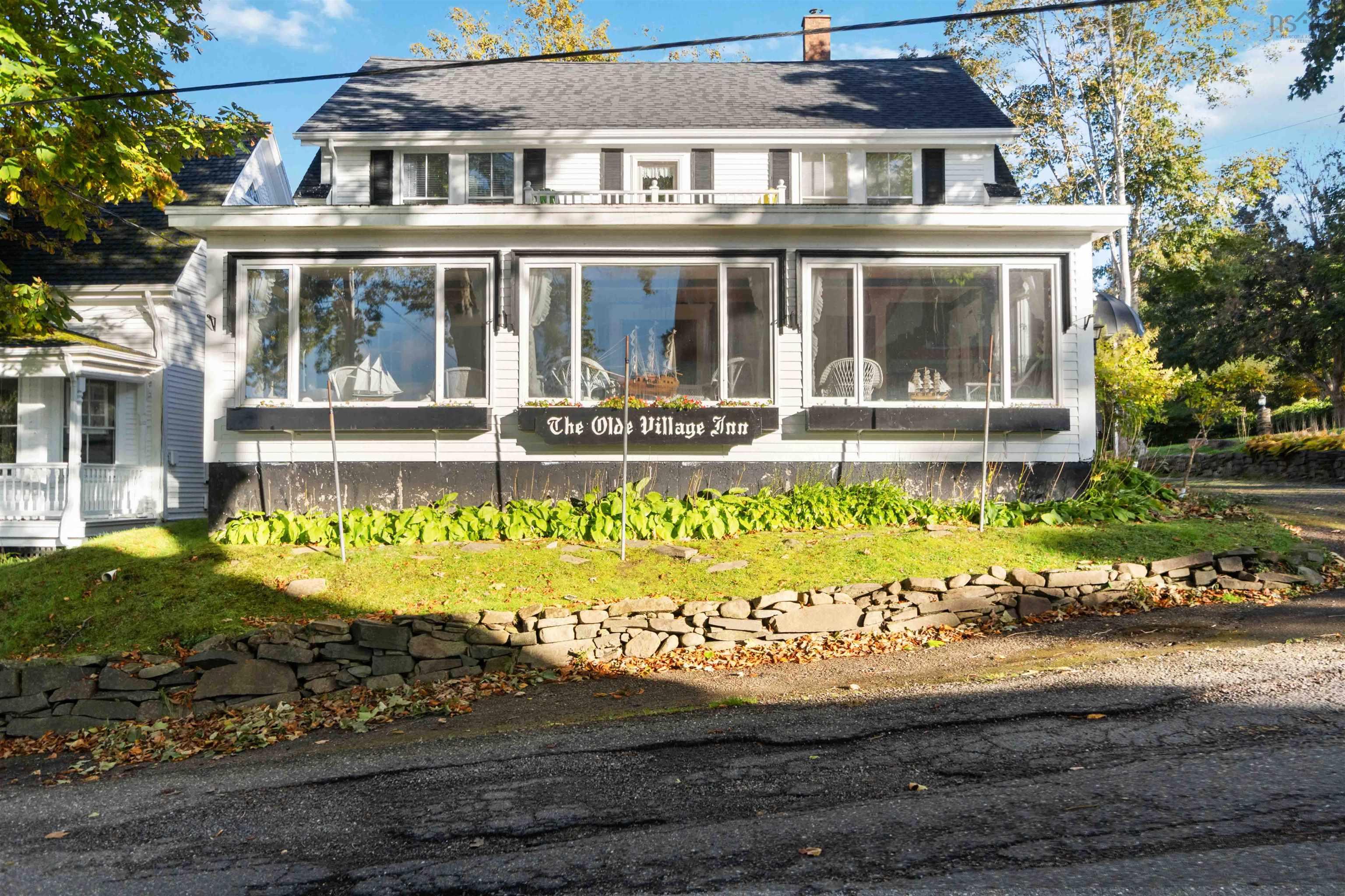$400,000.00: 387 Church Hill Road, Sandy Cove