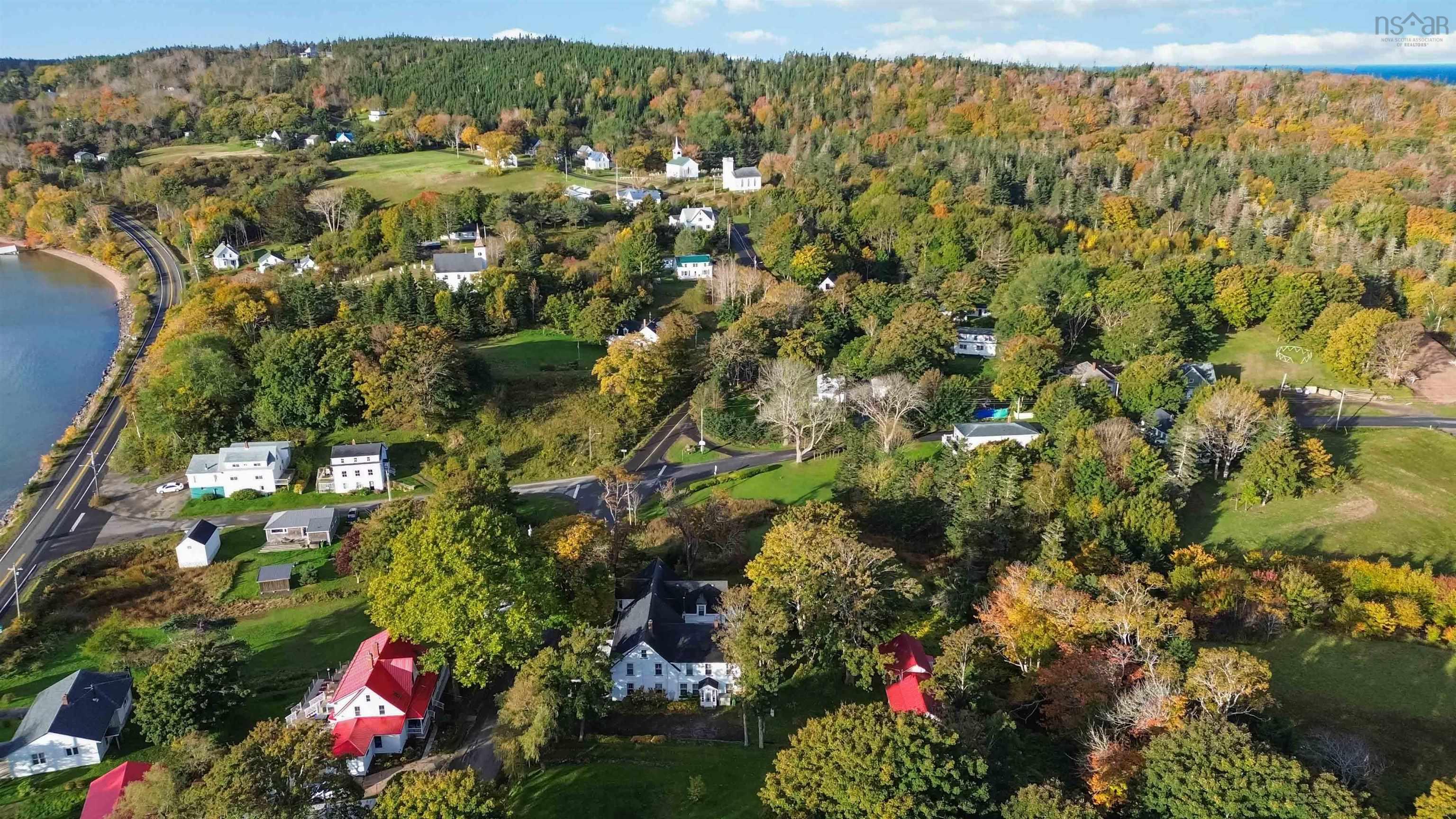 $400,000.00: 387 Church Hill Road, Sandy Cove