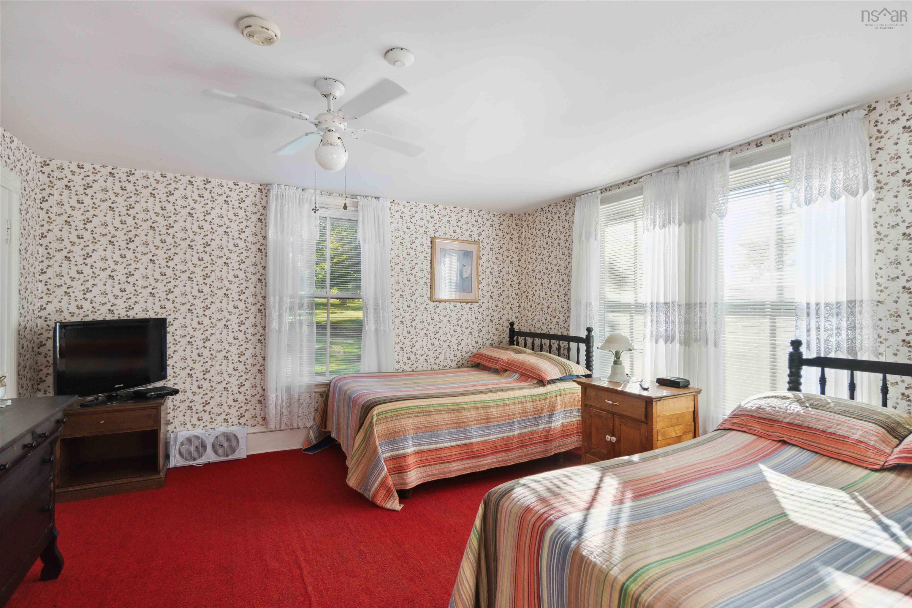 $400,000.00: 387 Church Hill Road, Sandy Cove