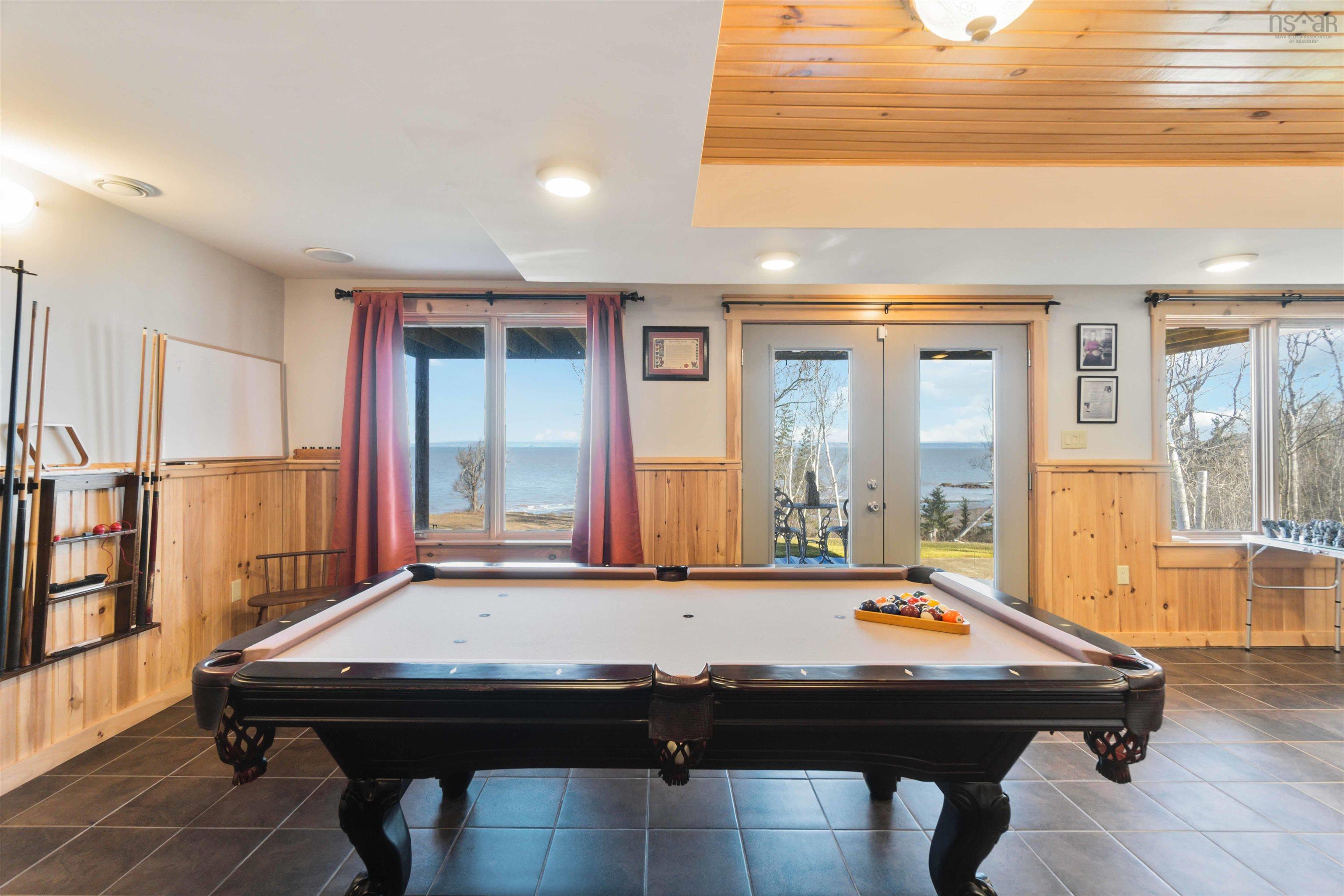 $699,999.00: 9 Karen Court, Cambridge