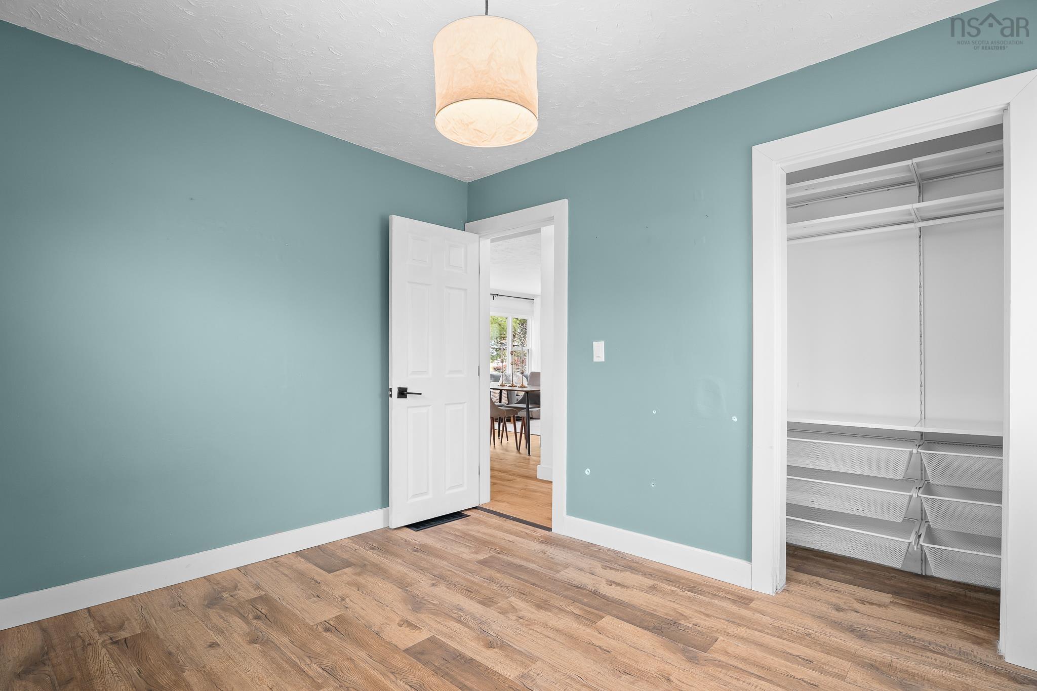 43 Lakecrest Drive, Dartmouth, NS (MLS 202609258)