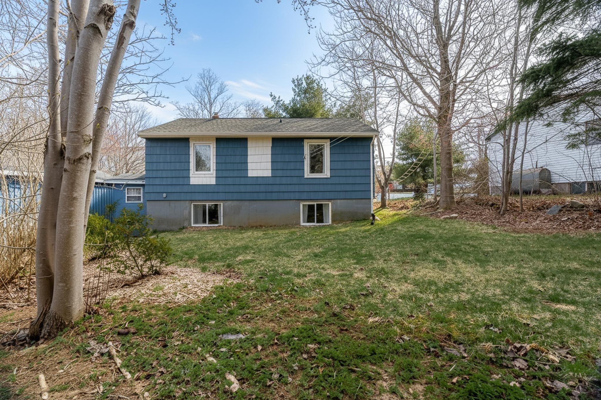 43 Lakecrest Drive, Dartmouth, NS (MLS 202609258)