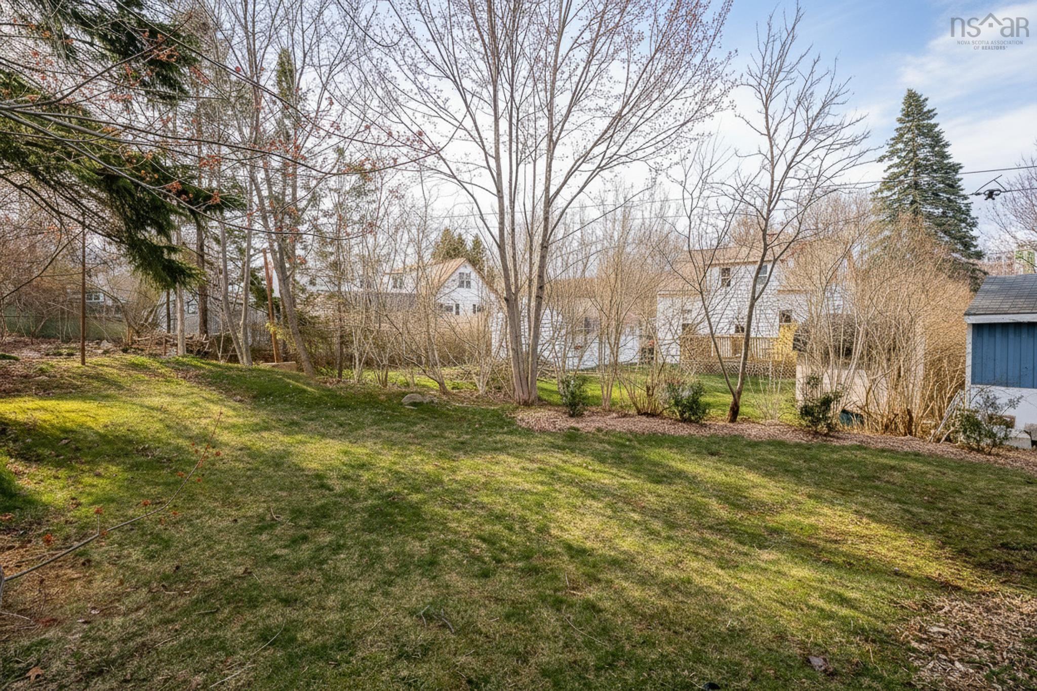 43 Lakecrest Drive, Dartmouth, NS (MLS 202609258)