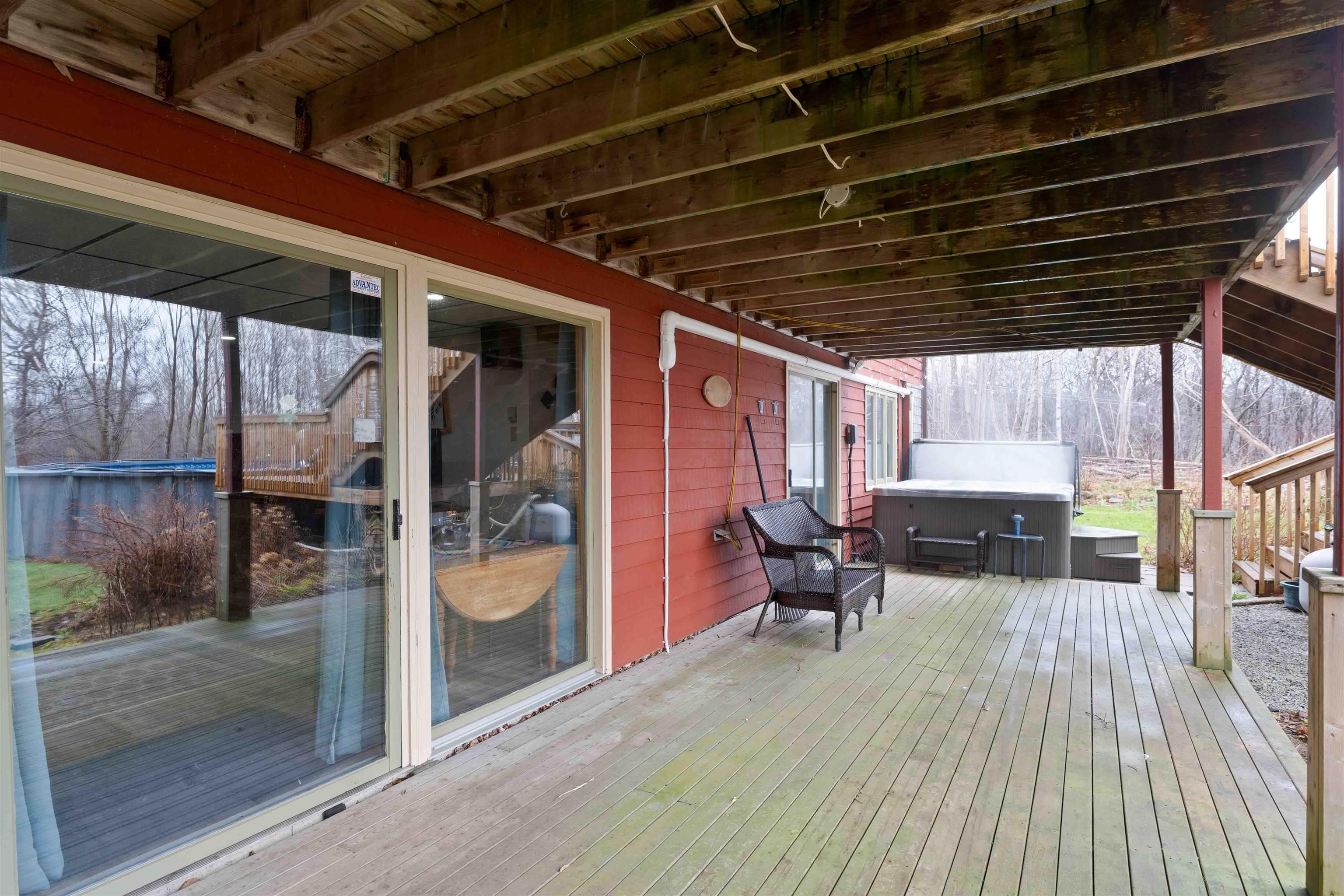 $679,900.00: 172 West Old Post Road, Smiths Cove