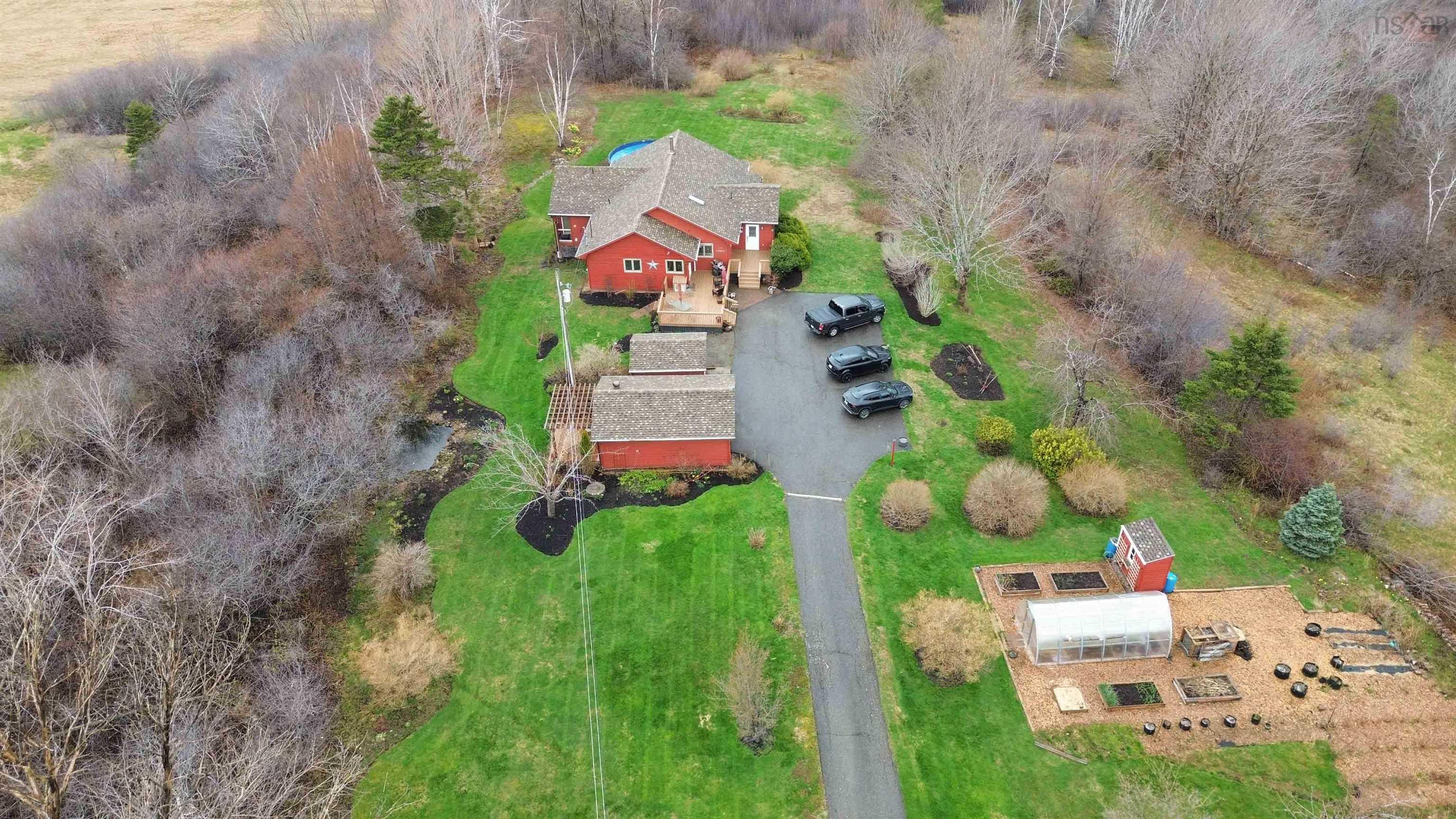 $679,900.00: 172 West Old Post Road, Smiths Cove