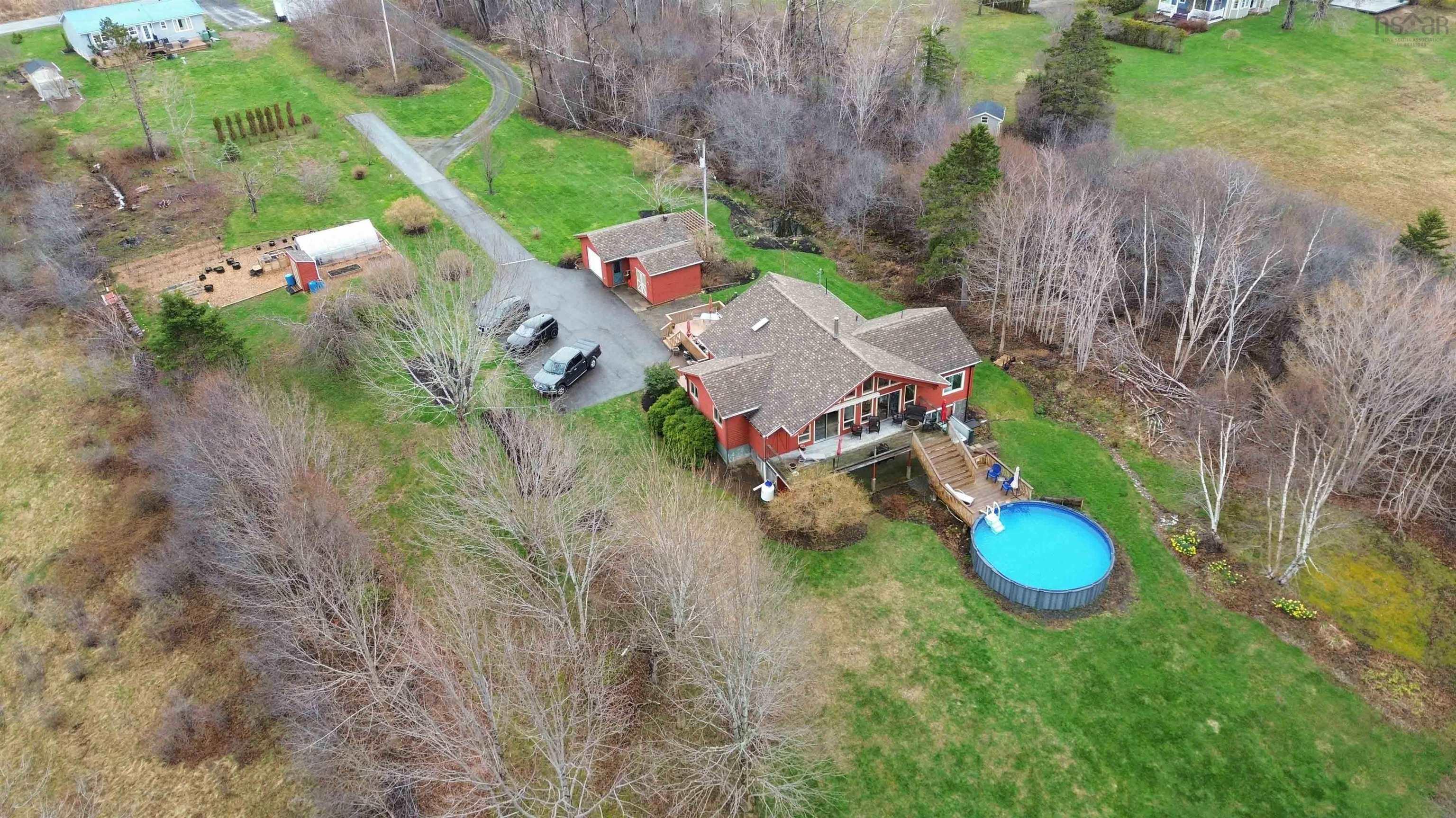 $679,900.00: 172 West Old Post Road, Smiths Cove