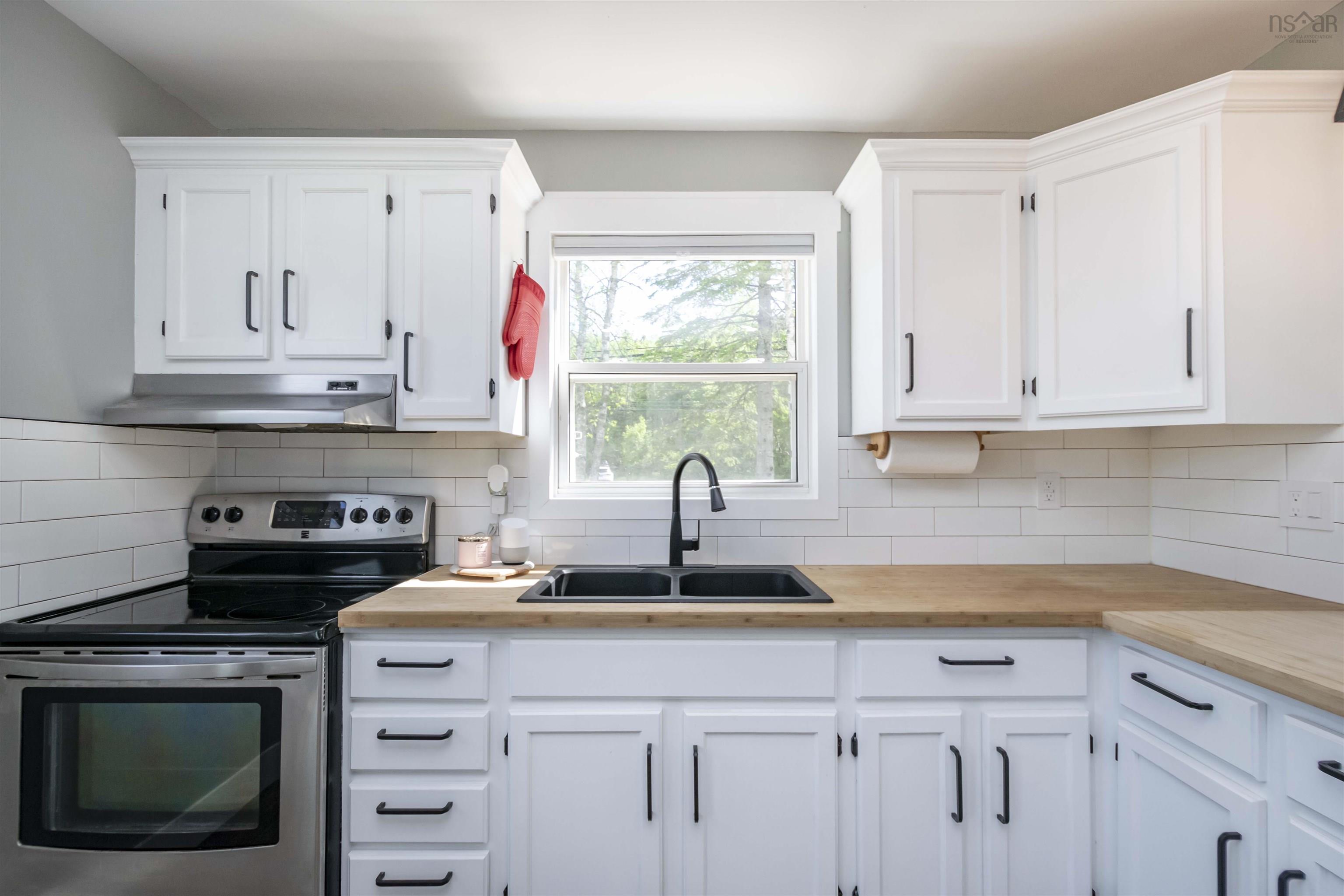 2694 Sackville Drive, Upper Sackville, NS (MLS 202609271)