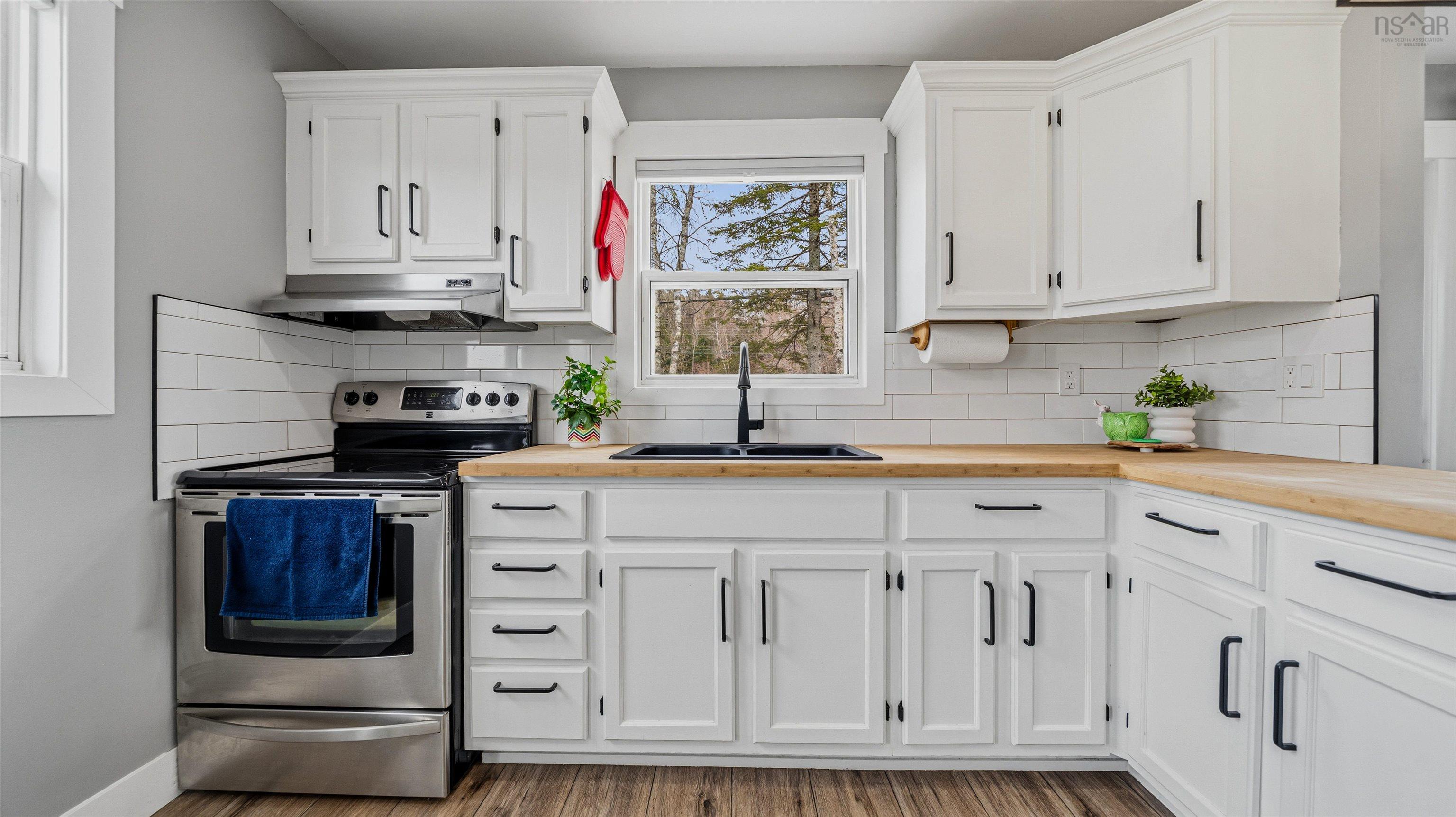 2694 Sackville Drive, Upper Sackville, NS (MLS 202609271)
