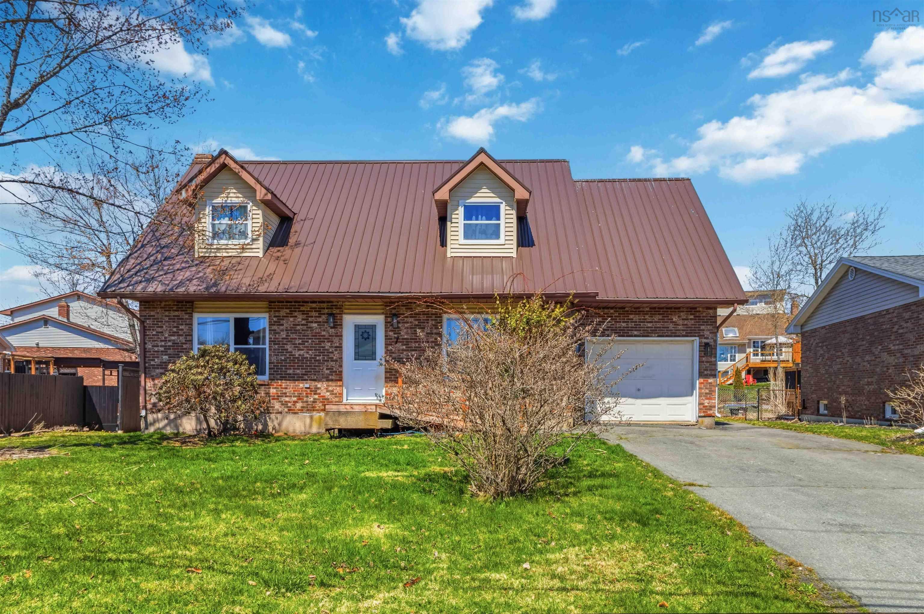 7 Fiddlers Green, Cole Harbour, NS (MLS 202609272)