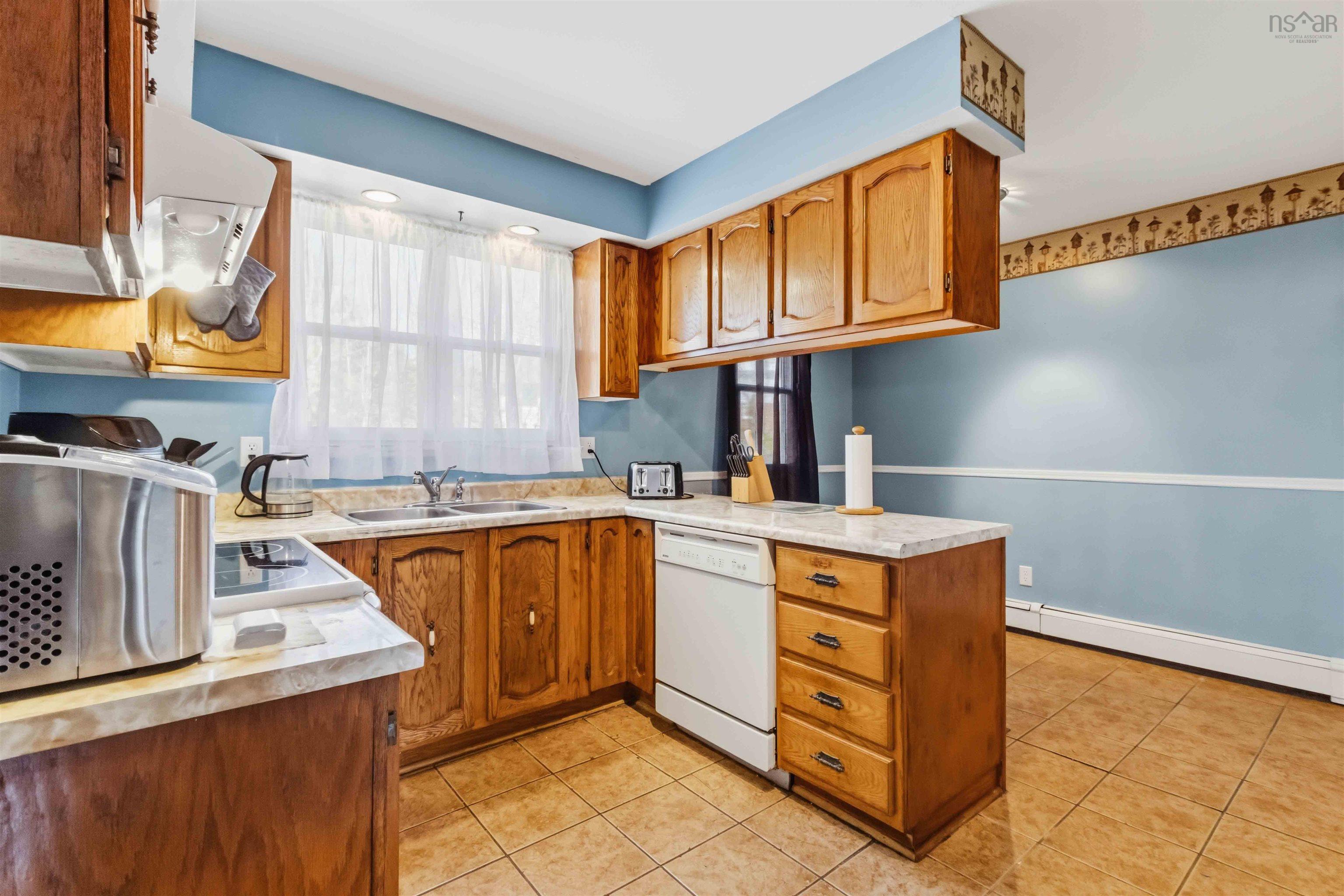7 Fiddlers Green, Cole Harbour, NS (MLS 202609272)