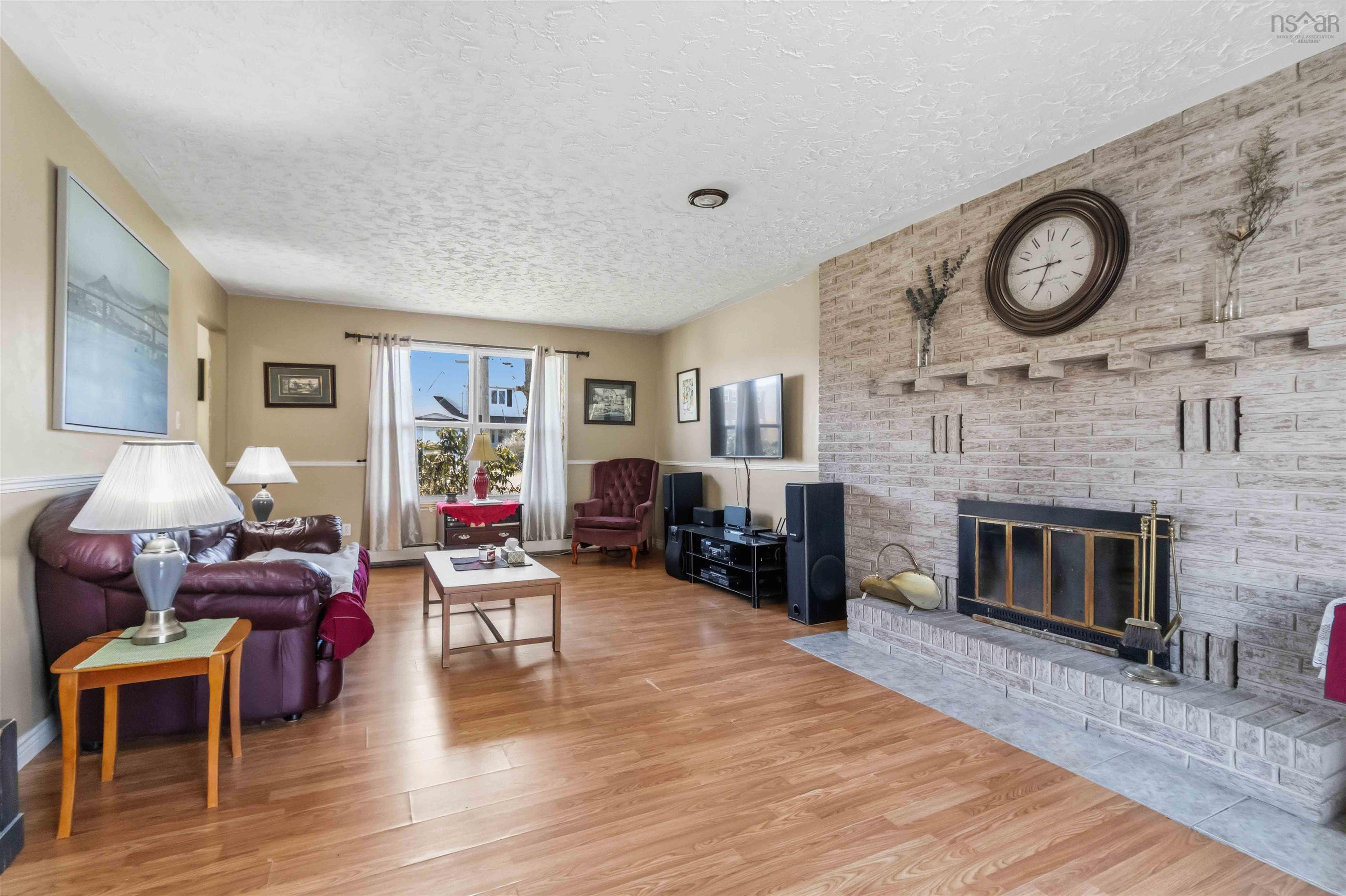 7 Fiddlers Green, Cole Harbour, NS (MLS 202609272)