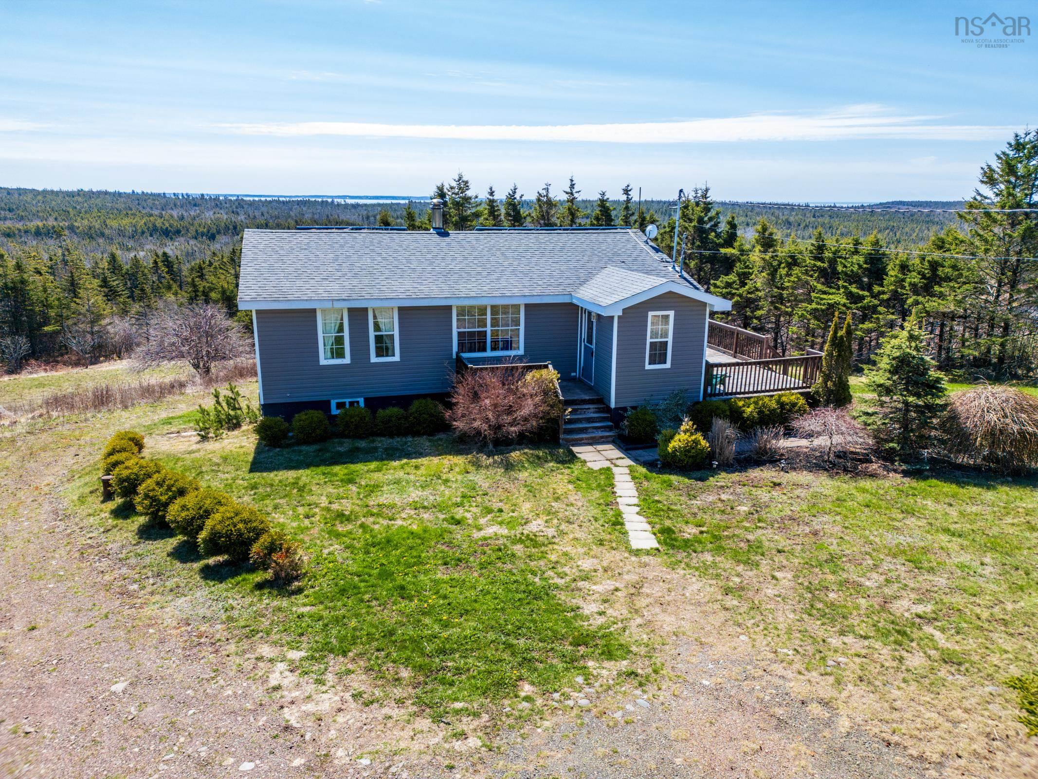 $319,000.00: 662 Highway 217, Freeport