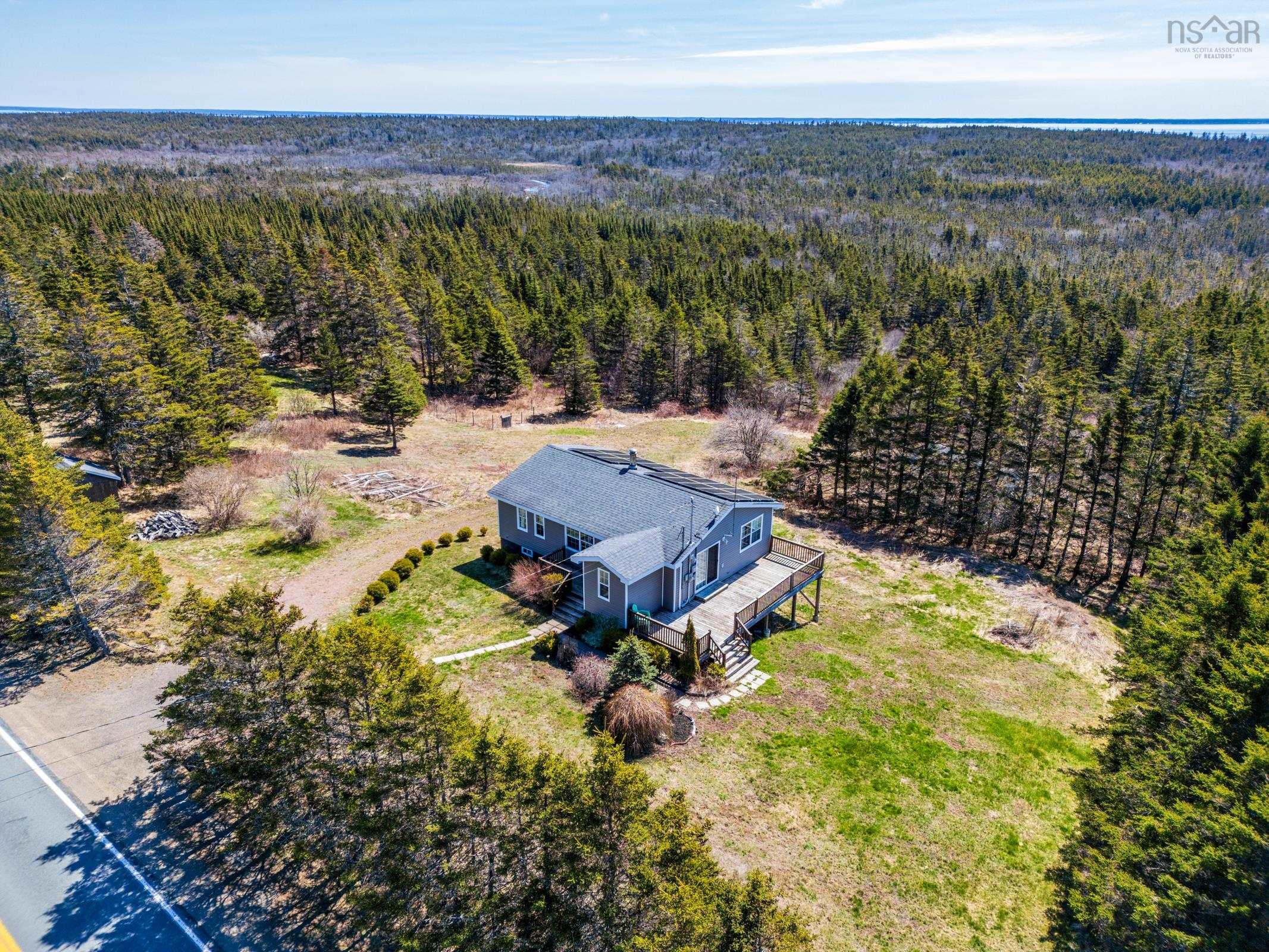 $319,000.00: 662 Highway 217, Freeport