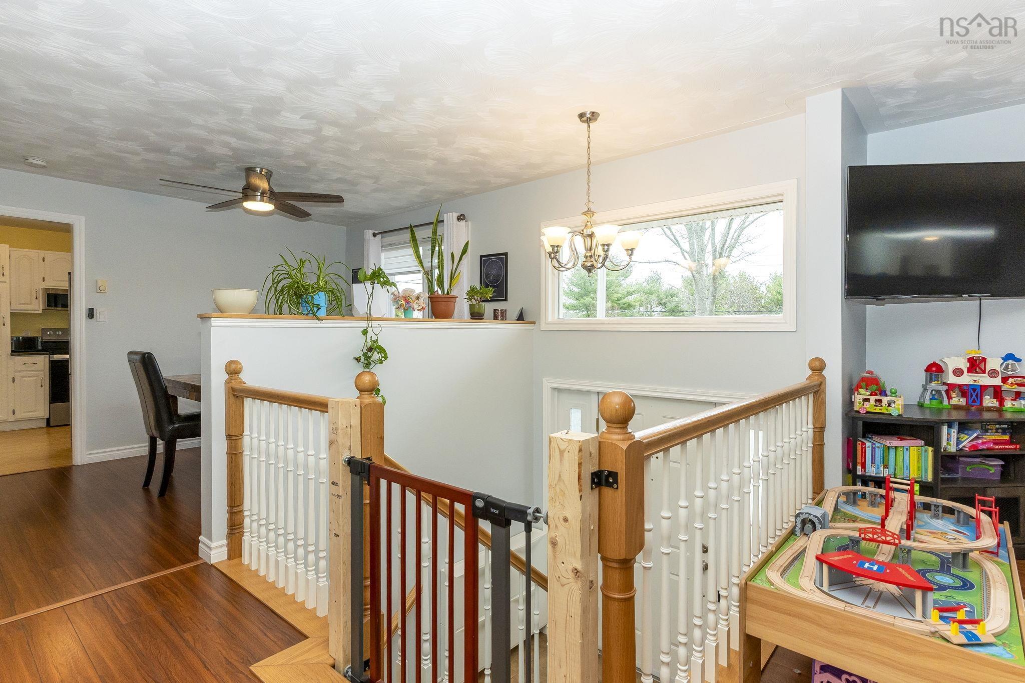 $450,000.00: 861 Julie Drive, Kingston