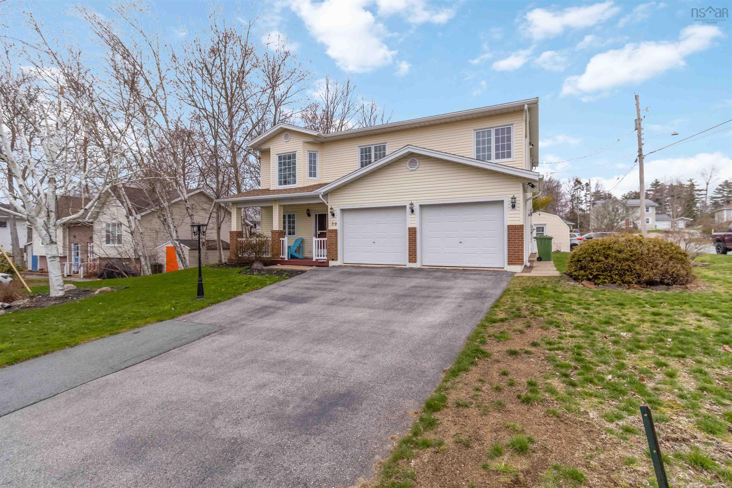 $499,900.00: 39 Ridgecrest Drive, Bridgewater