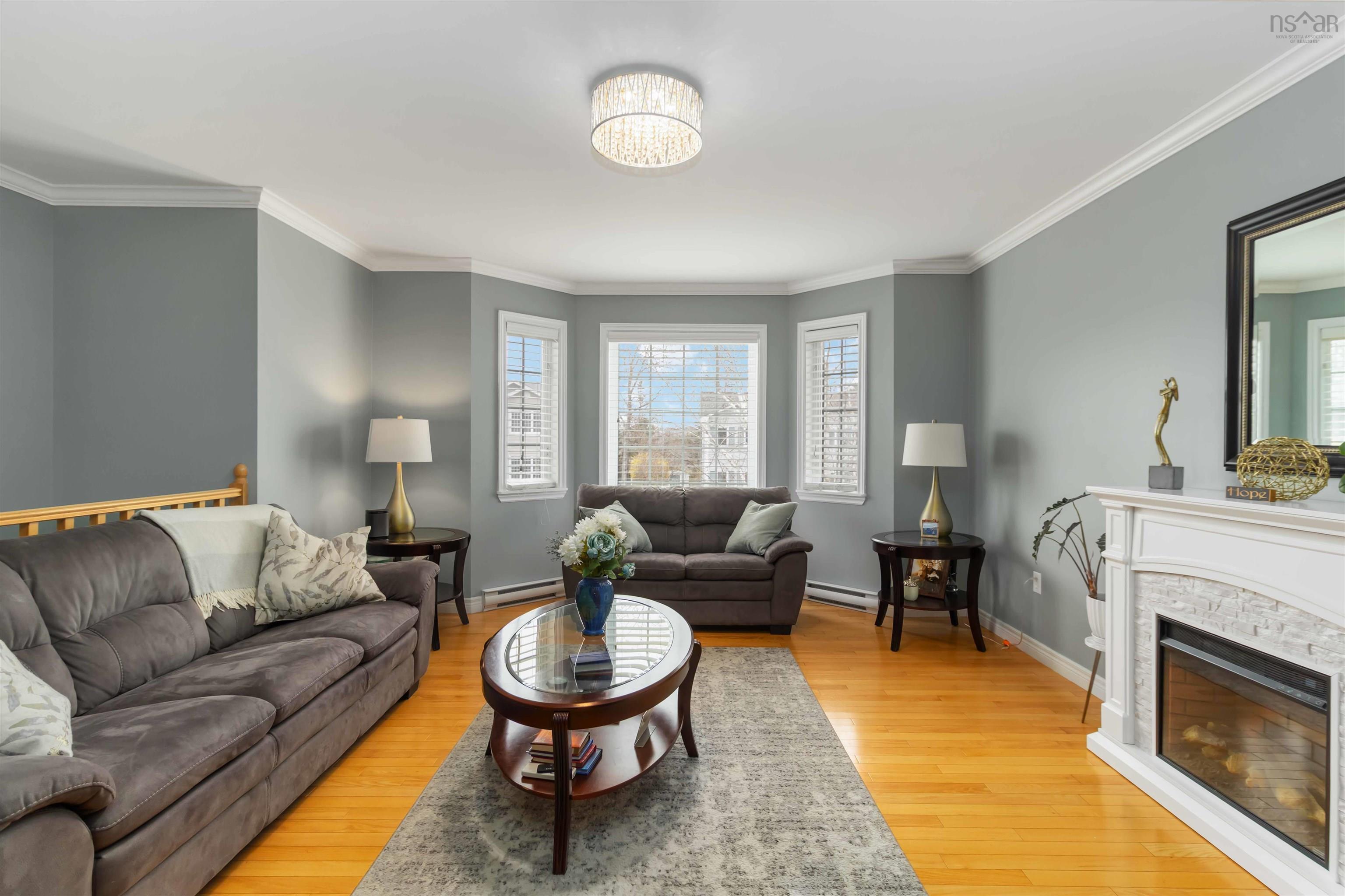 $499,900.00: 39 Ridgecrest Drive, Bridgewater