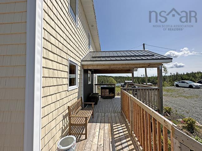 $549,999.00: 1589 Corbetts Cove Road, Barra Head