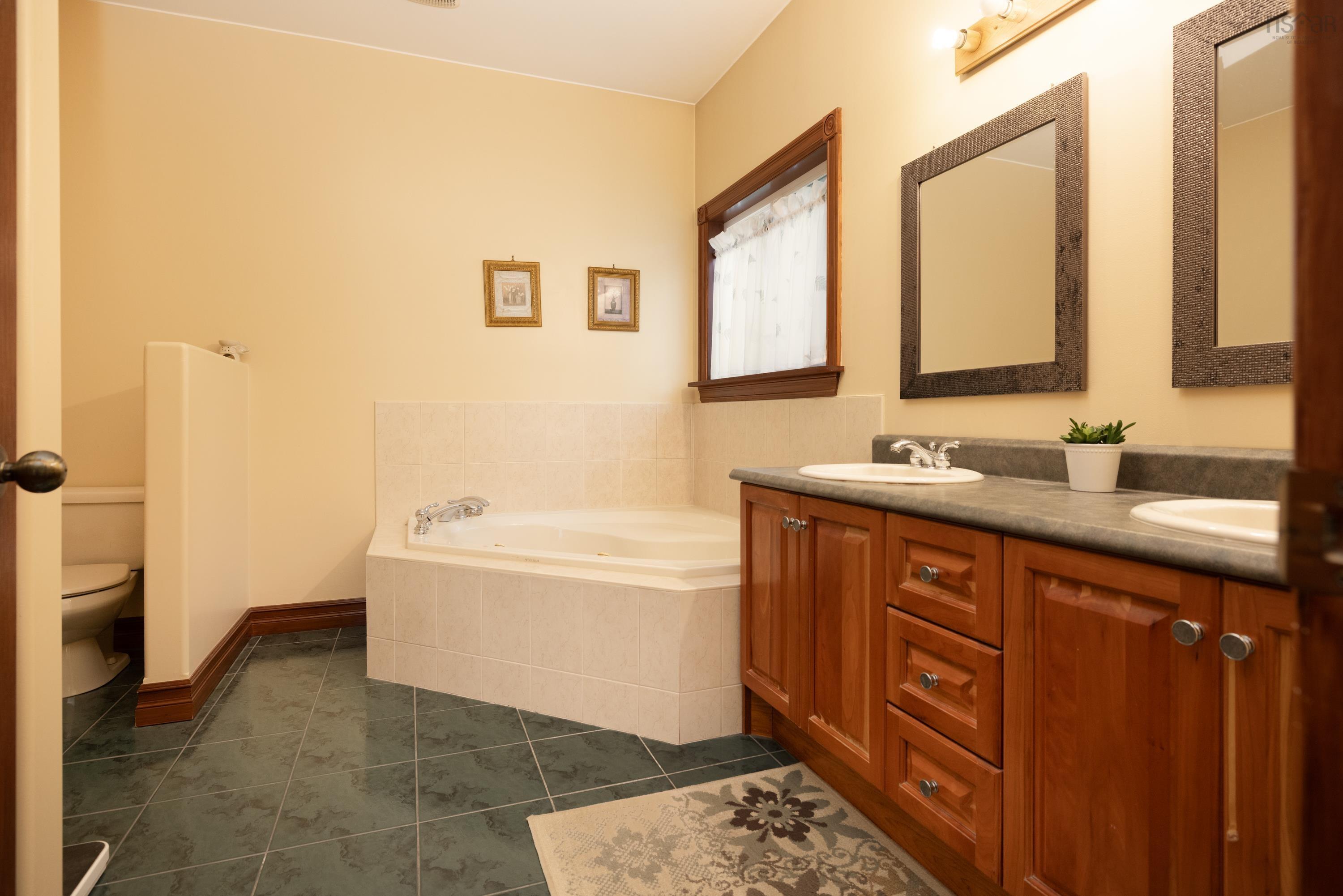 11 Millview Avenue, Bedford, NS (MLS 202609309)