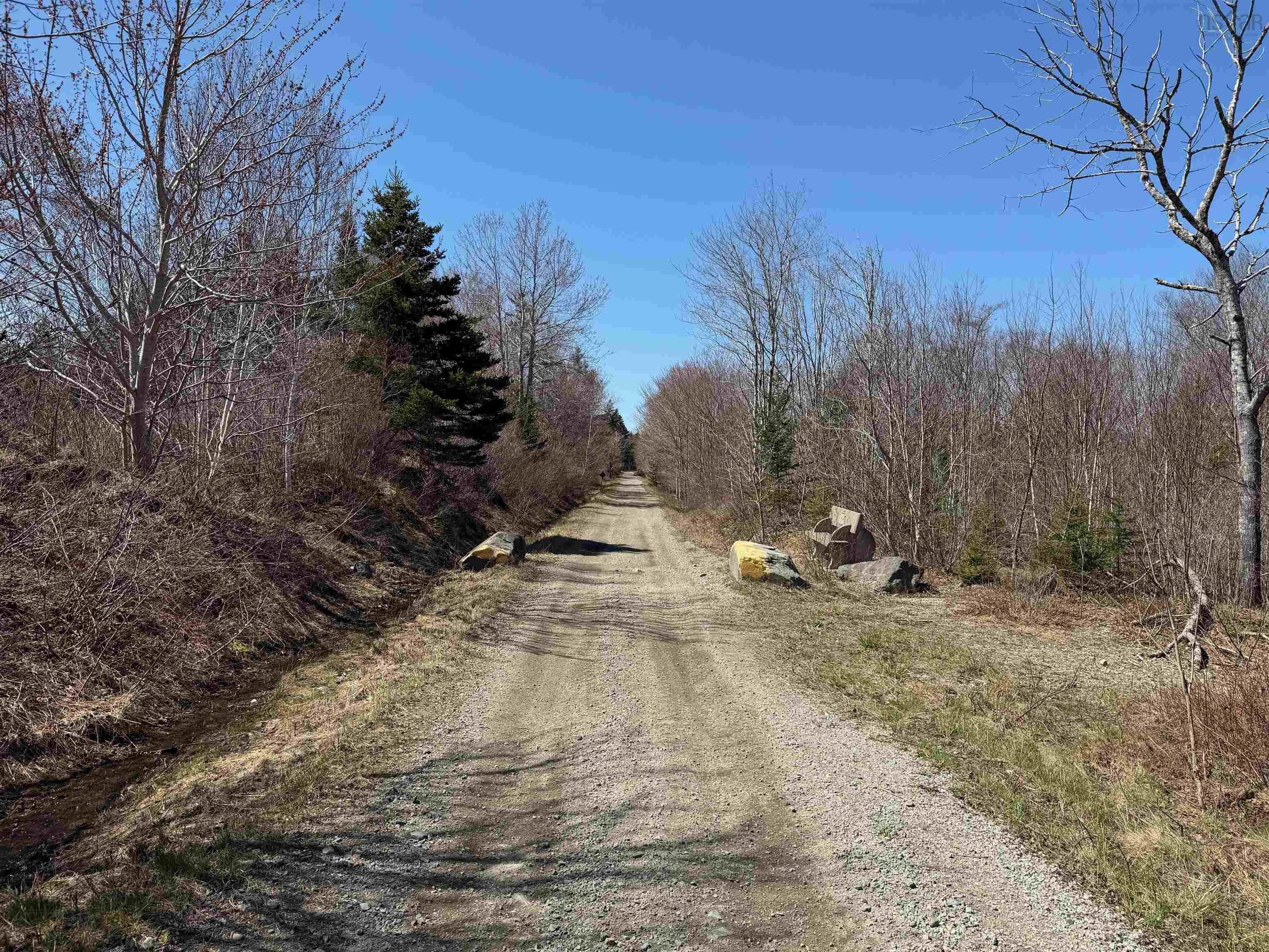 $429,900.00: 47 Riverdale Drive, Pleasant Lake