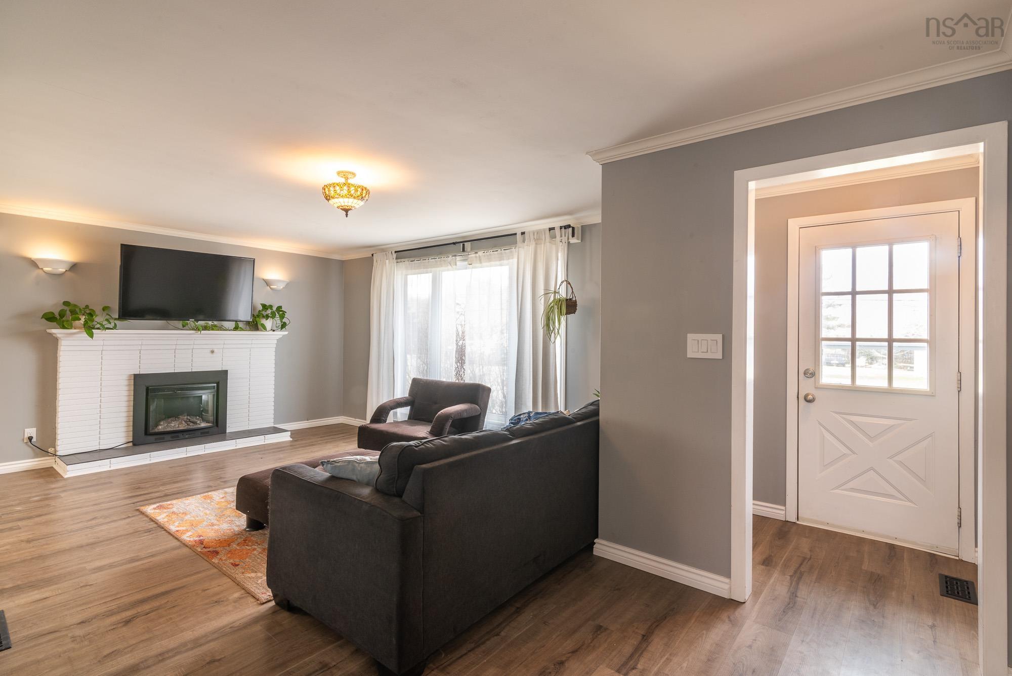 $399,900.00: 48 Birch Street, Salmon River