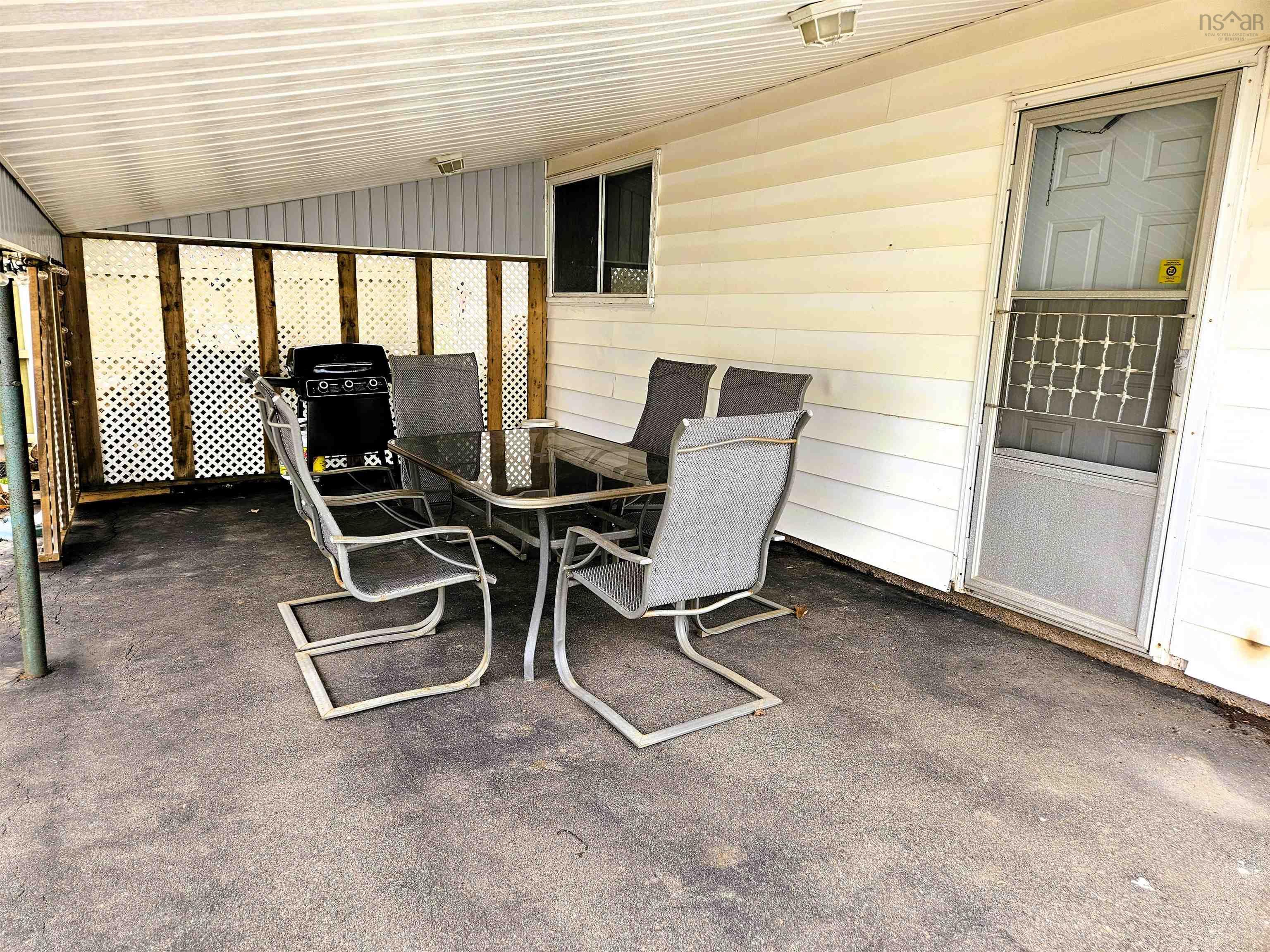 $399,900.00: 48 Birch Street, Salmon River