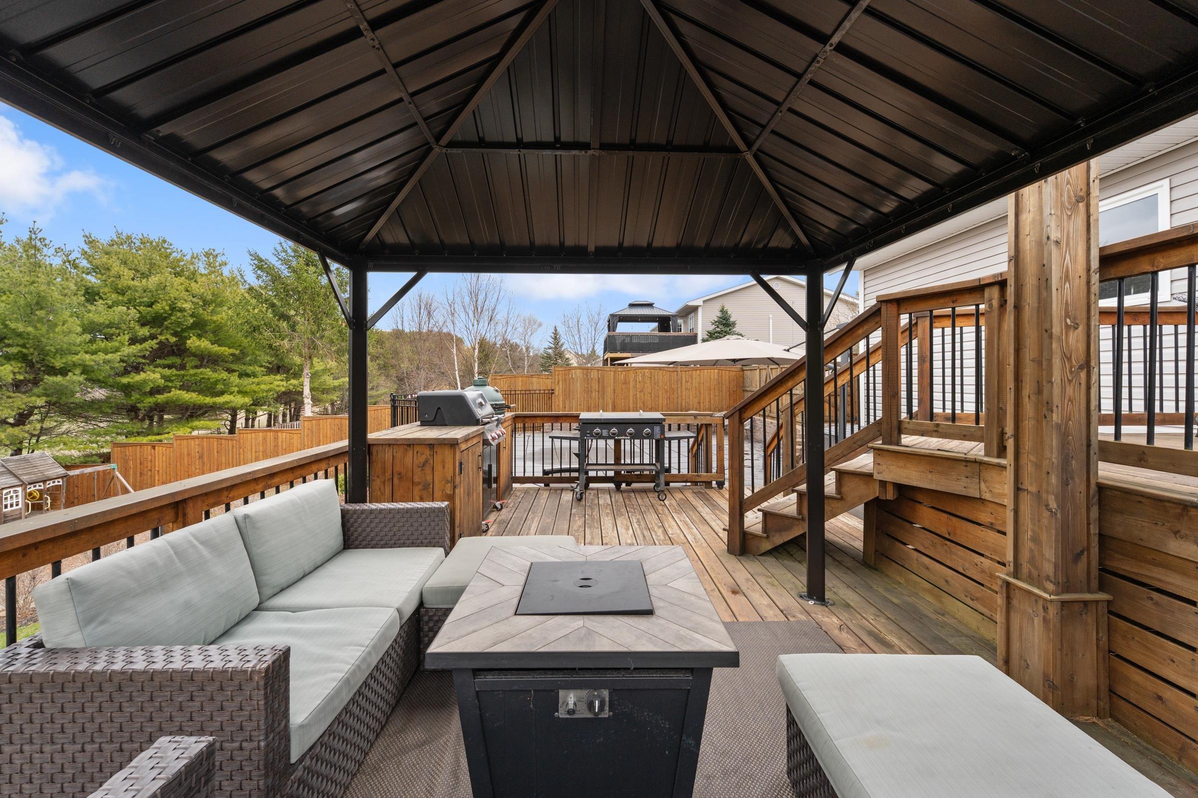 $599,900.00: 1857 Acadia Drive, Kingston