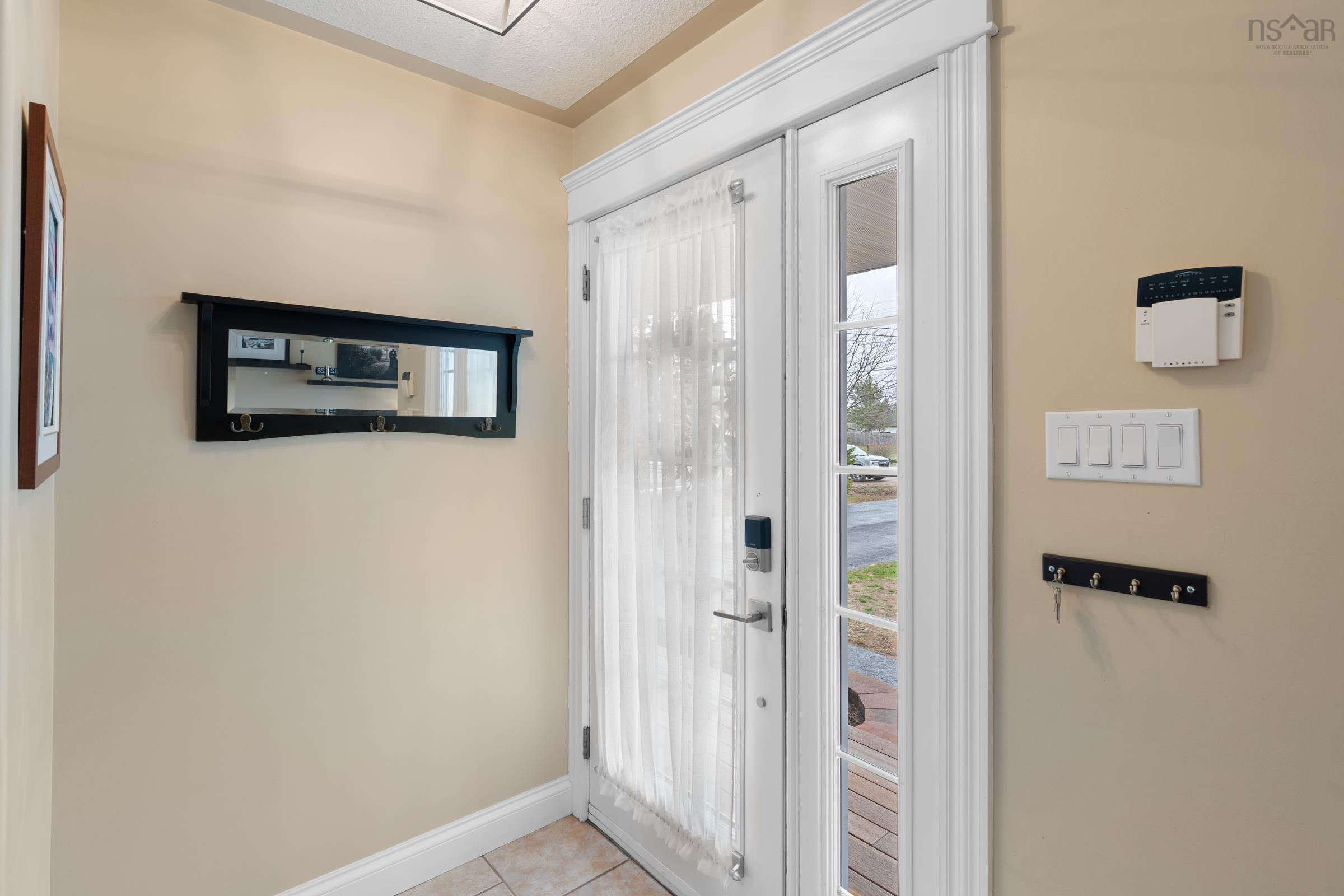 $599,900.00: 1857 Acadia Drive, Kingston