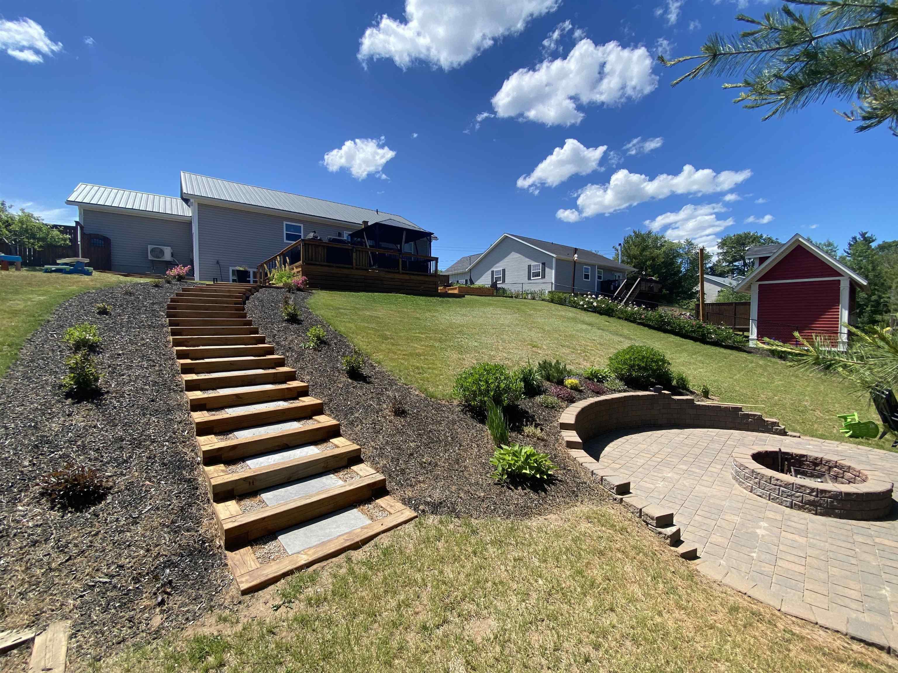 $599,900.00: 1857 Acadia Drive, Kingston