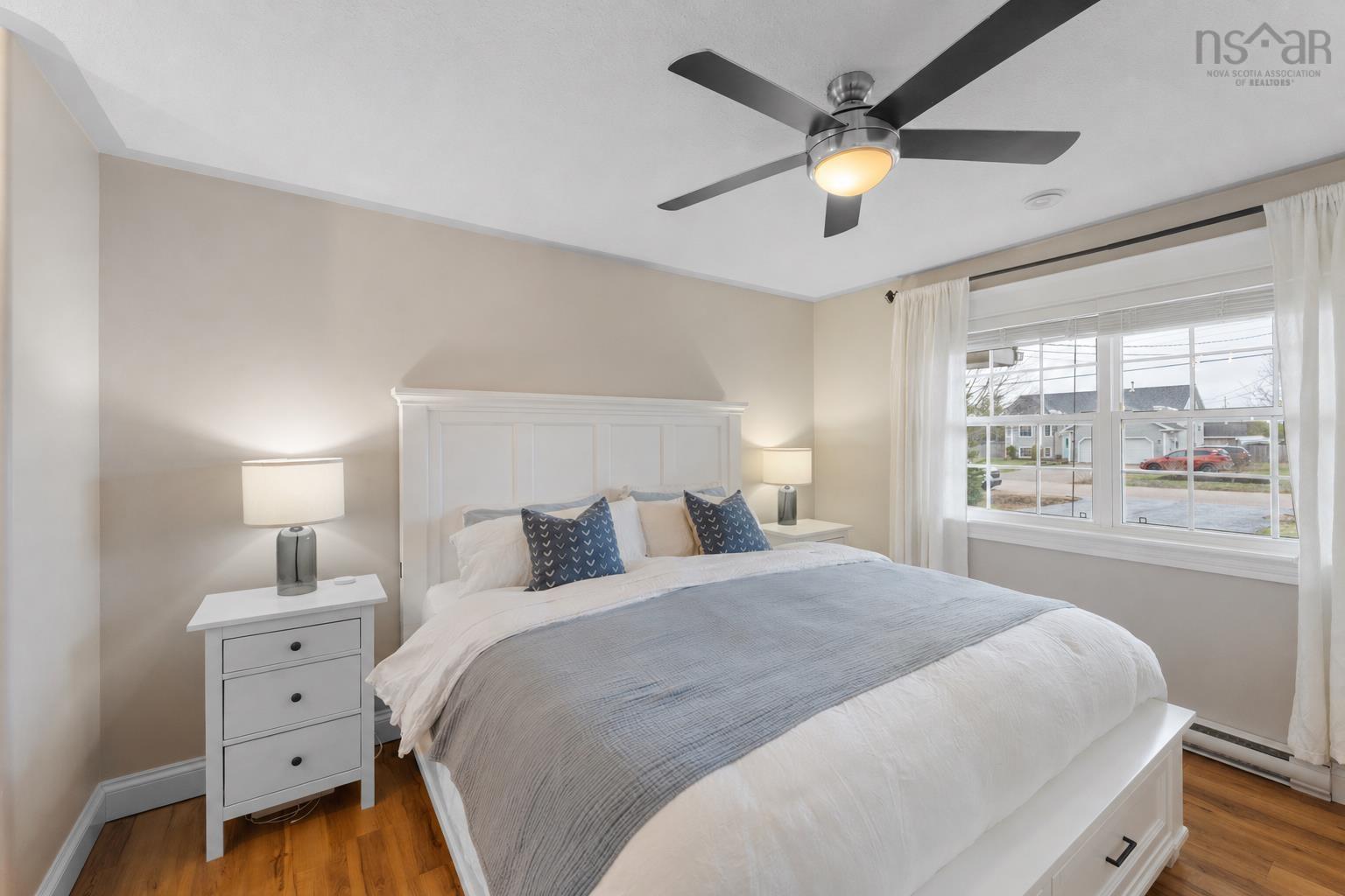 $599,900.00: 1857 Acadia Drive, Kingston