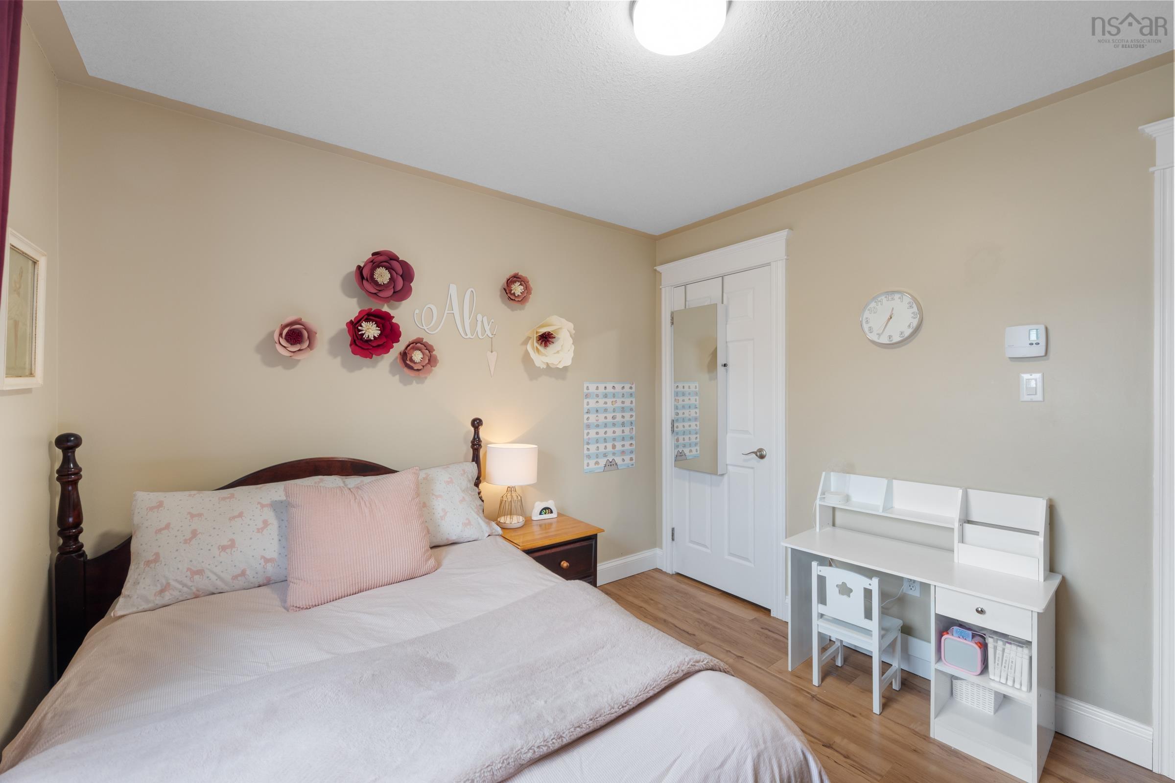 $599,900.00: 1857 Acadia Drive, Kingston