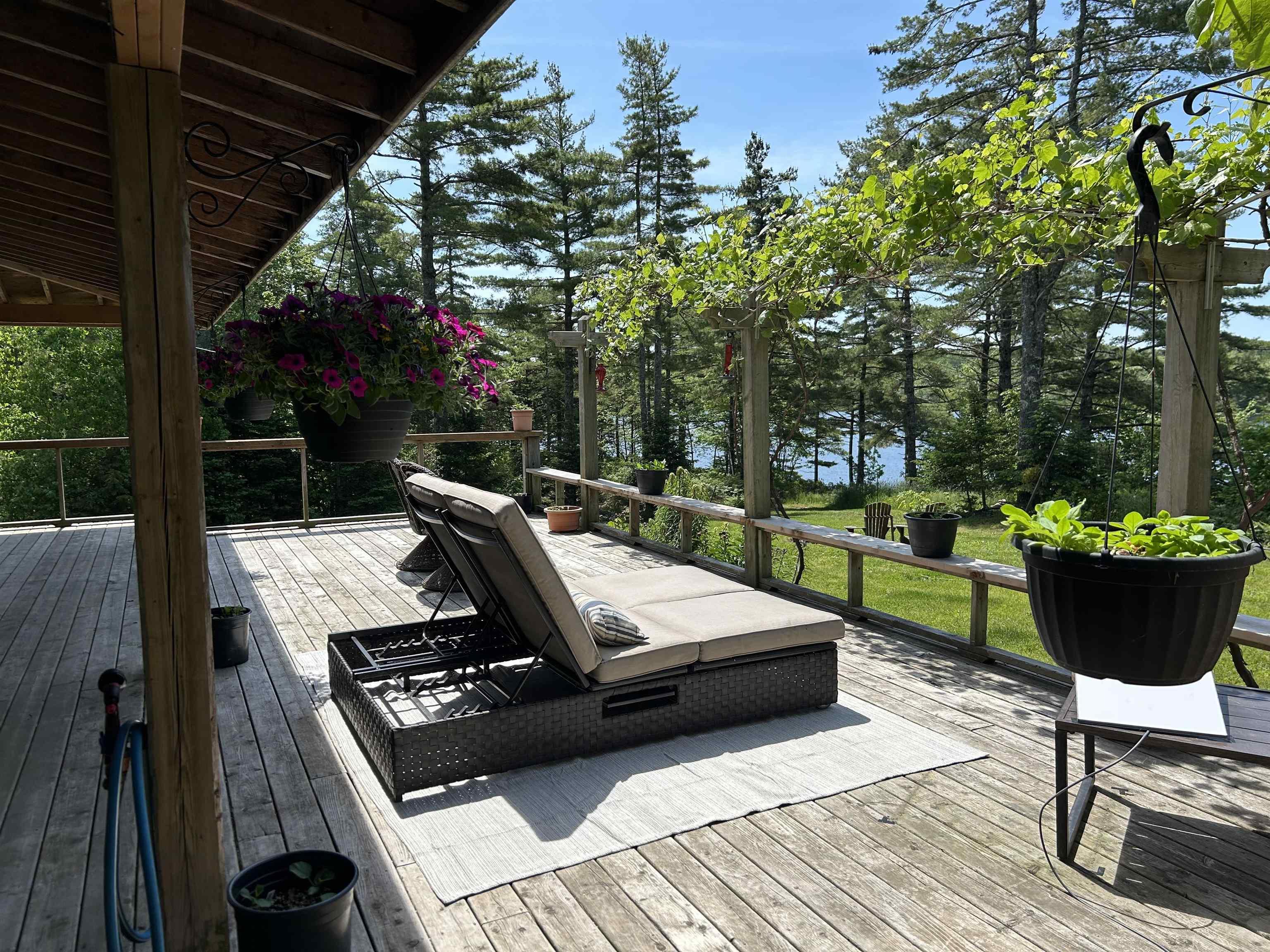 $469,000.00: 236 Canoe Lake Estates Road, East Quinan