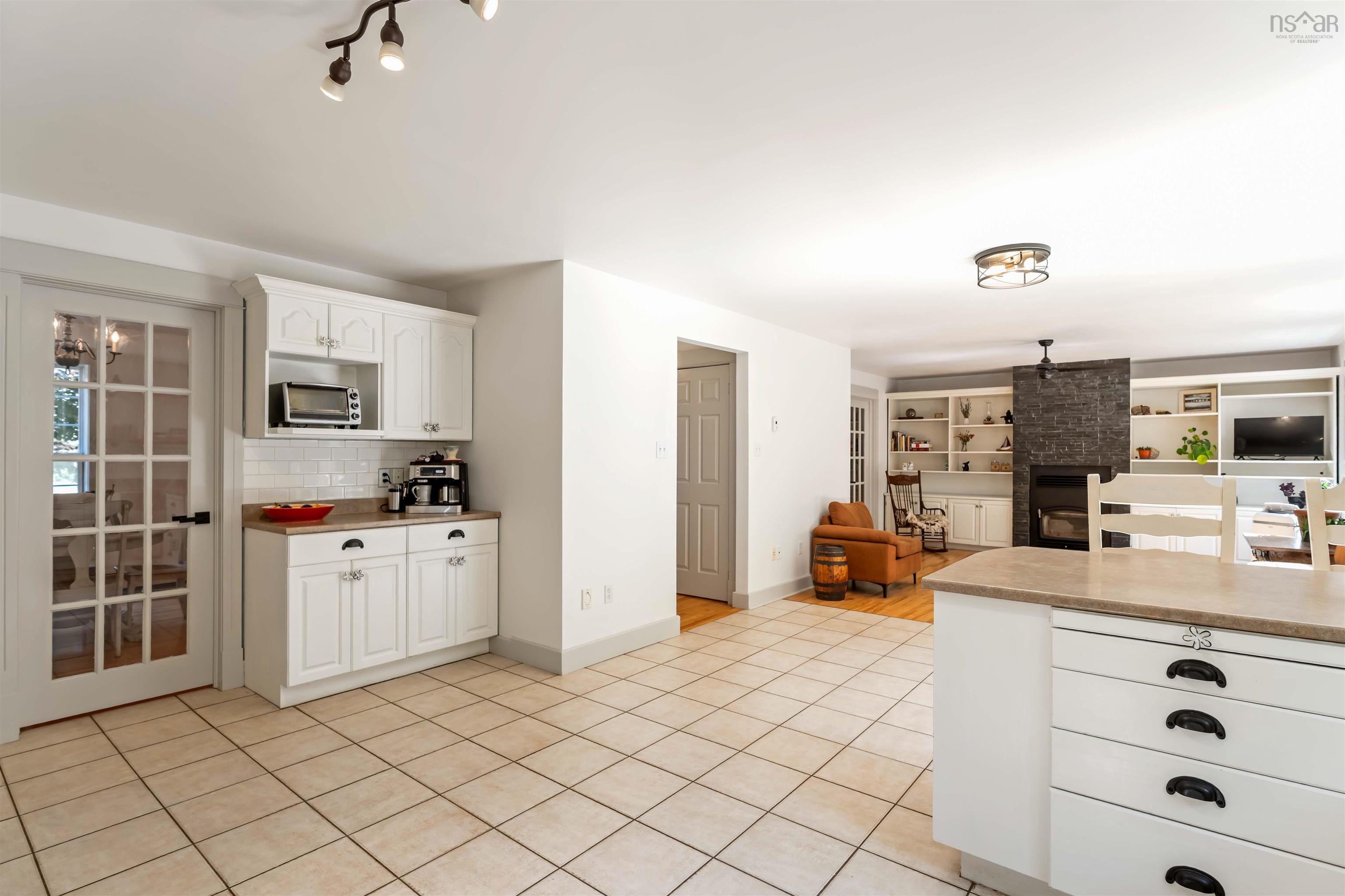 $675,000.00: 1481 Edith Drive, Coldbrook