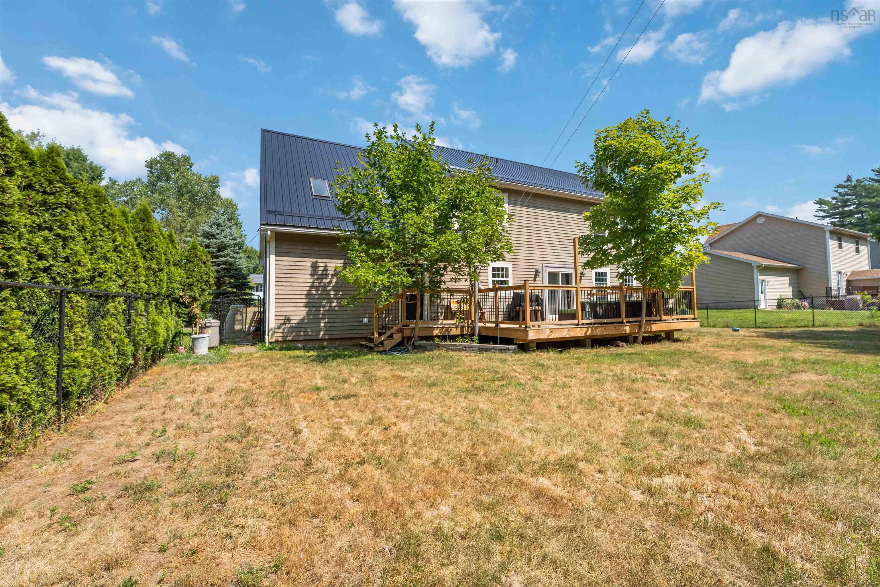 $675,000.00: 1481 Edith Drive, Coldbrook