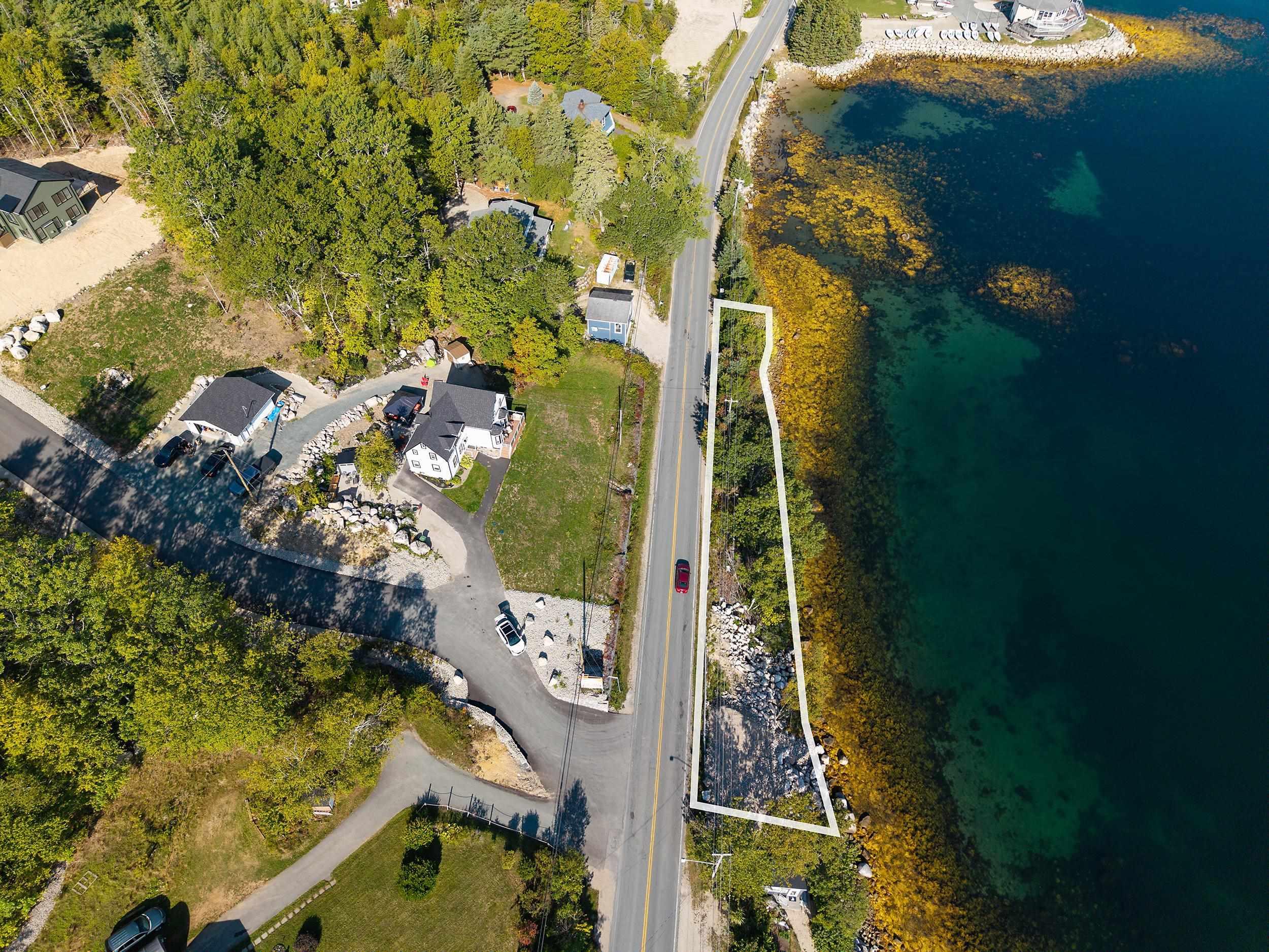 $99,800.00: Highway 329, Fox Point