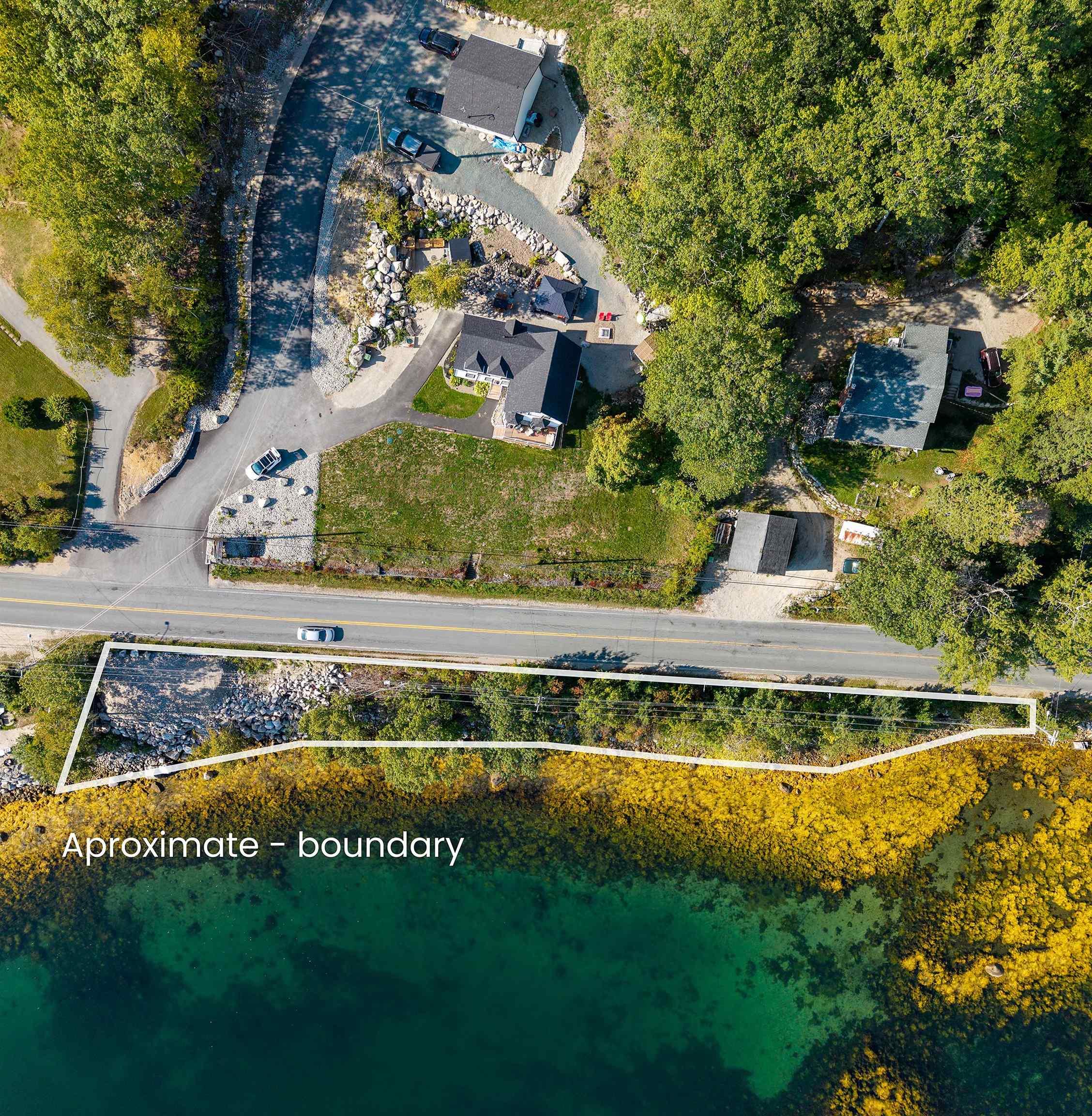 $99,800.00: Highway 329, Fox Point