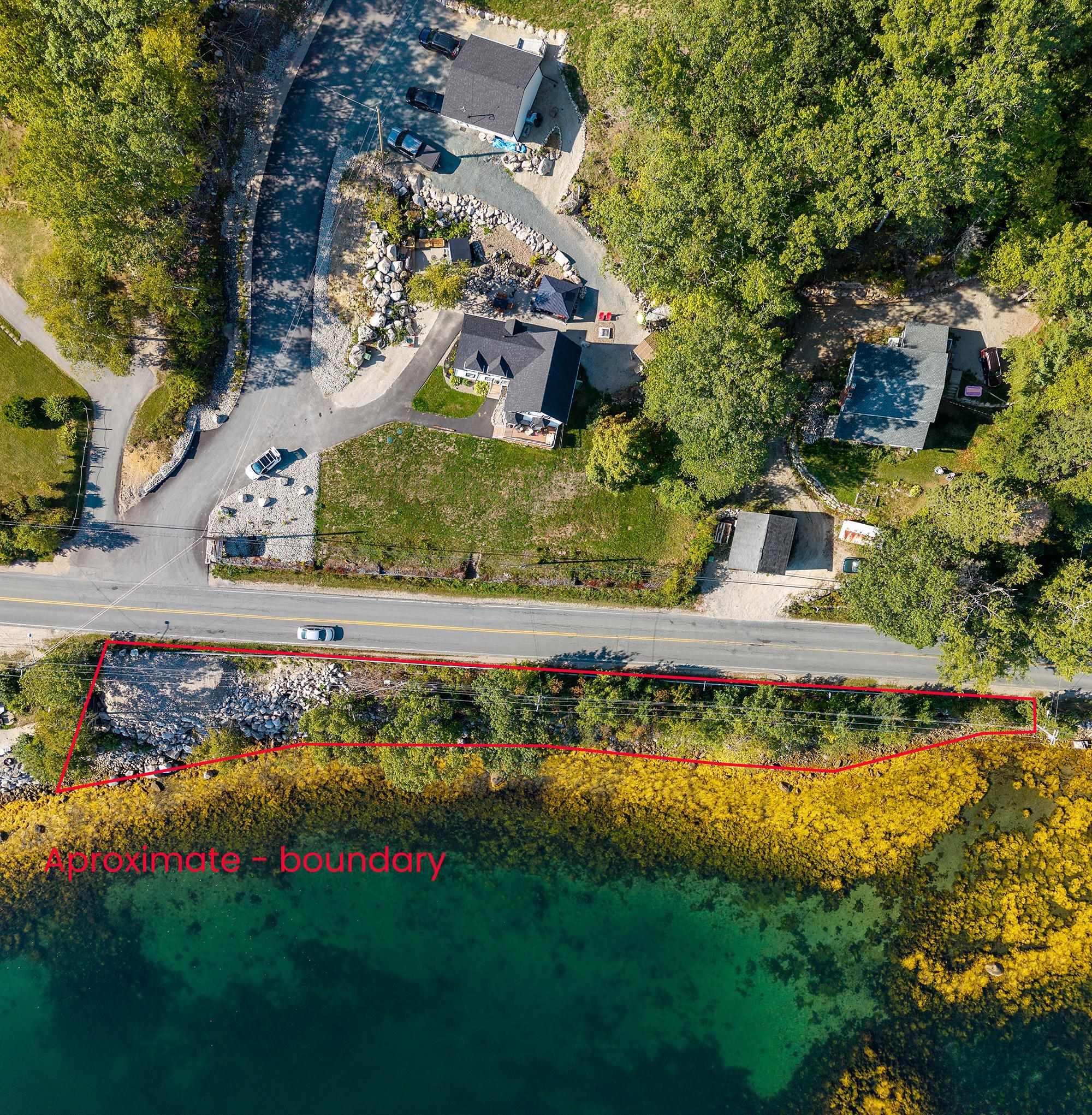 $99,800.00: Highway 329, Fox Point
