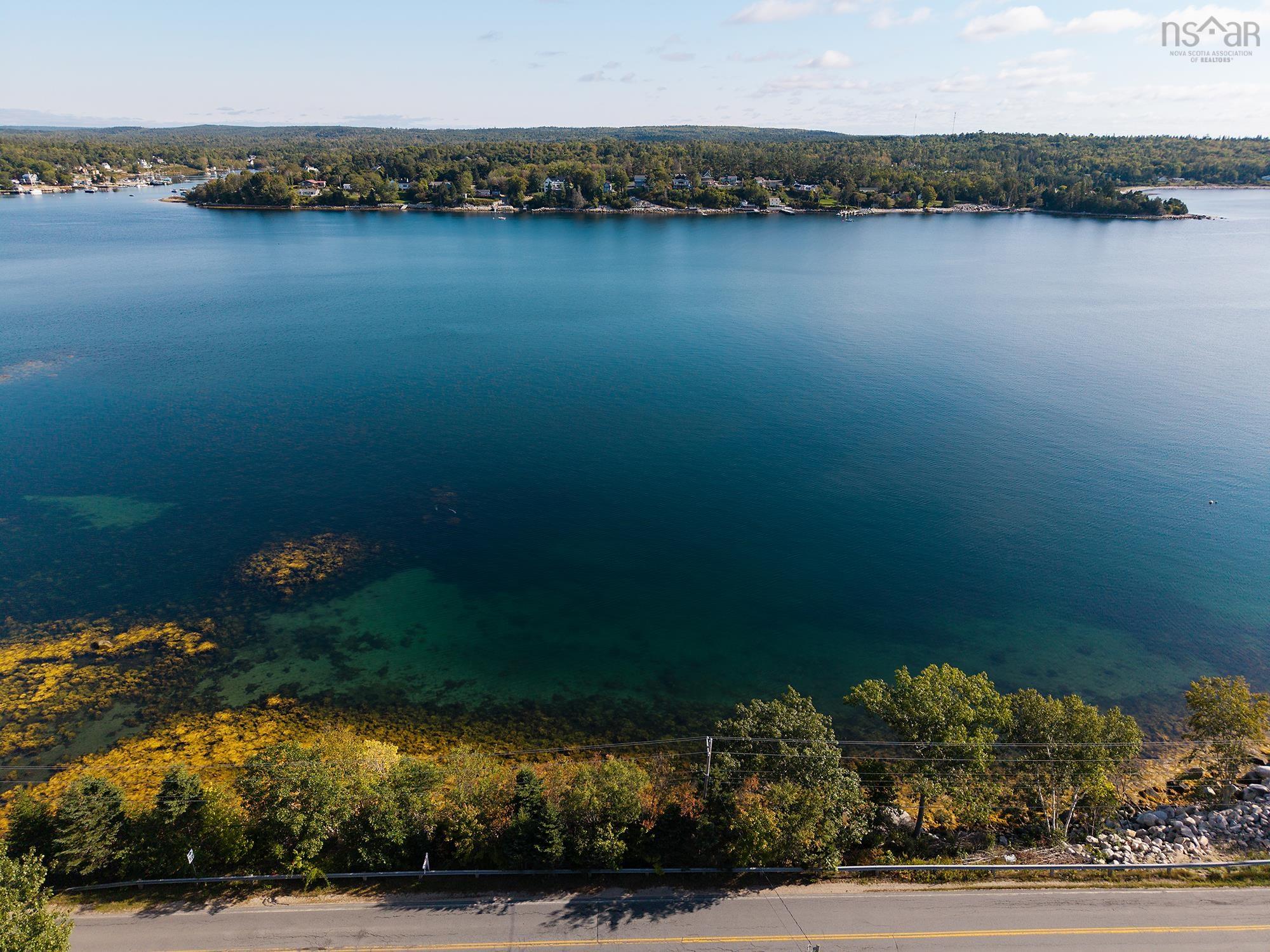 $99,800.00: Highway 329, Fox Point