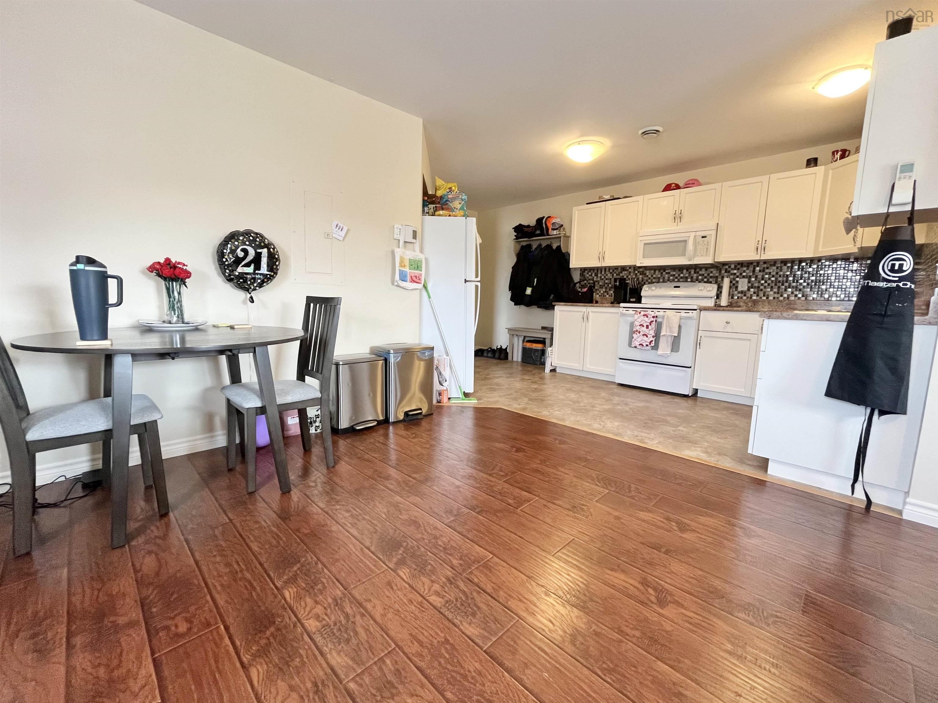$799,000.00: 17 Clinton Street, Amherst