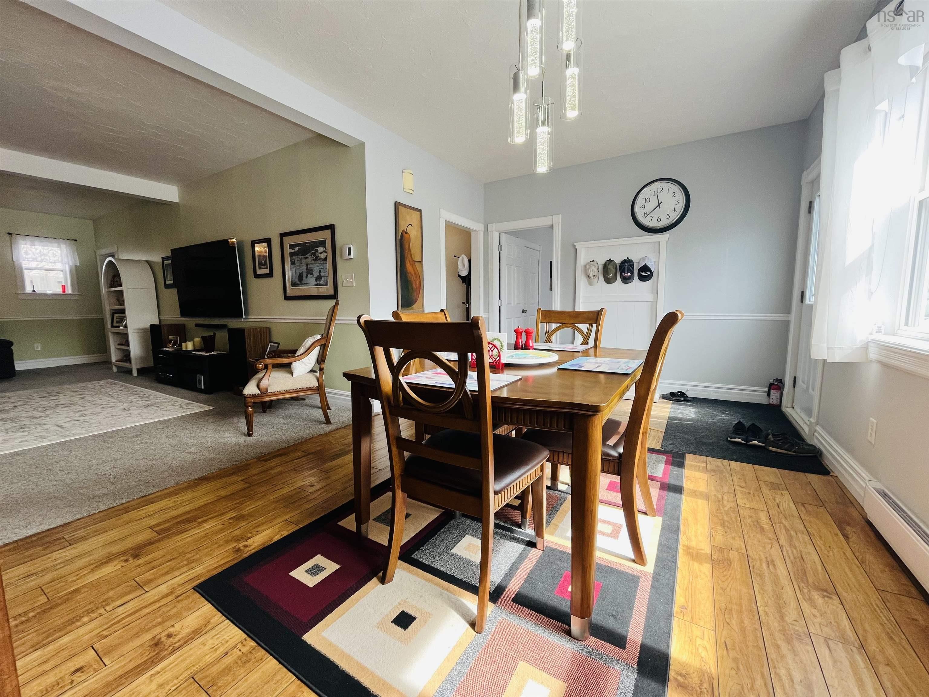 $799,000.00: 17 Clinton Street, Amherst