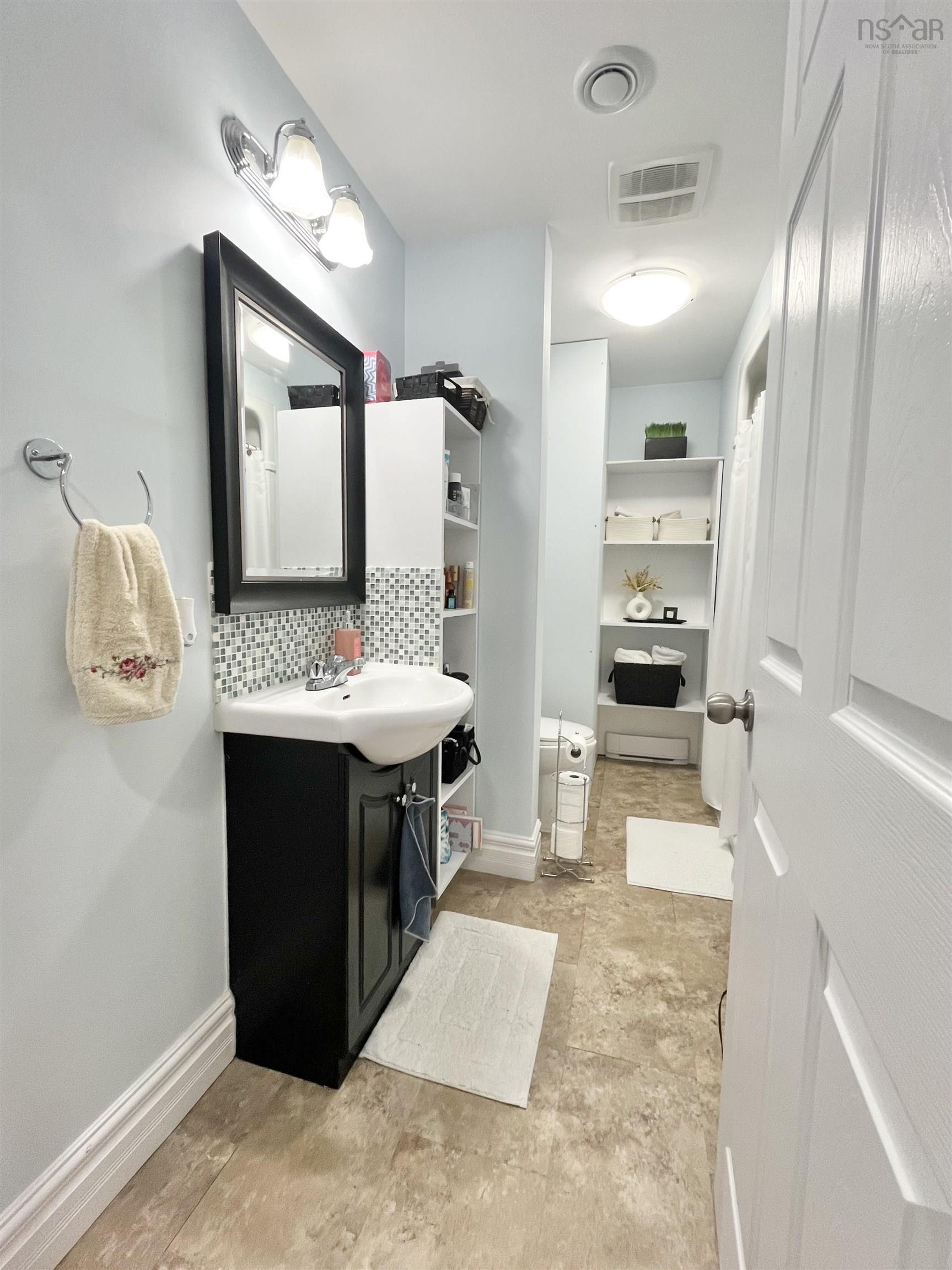 $799,000.00: 17 Clinton Street, Amherst