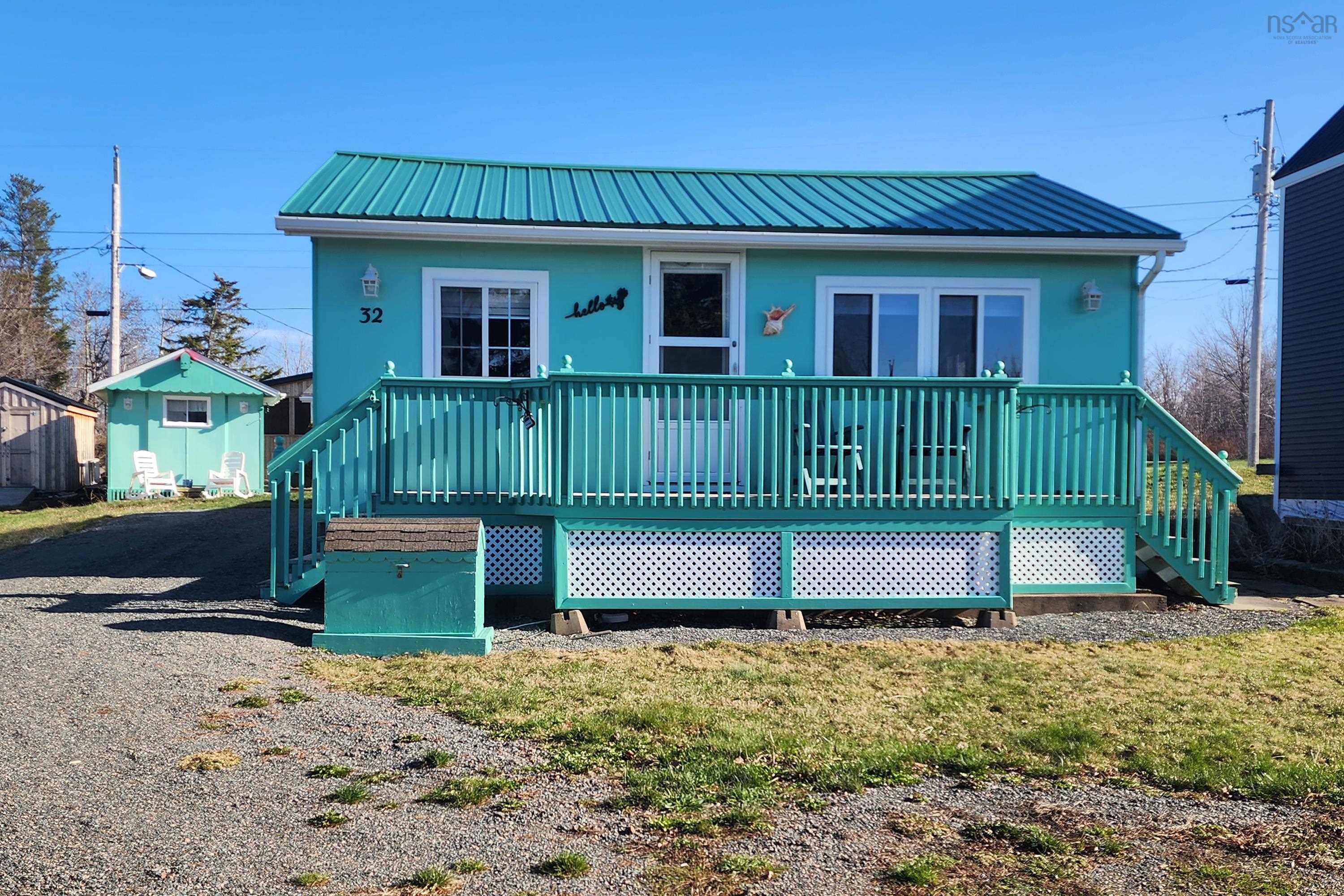 $185,000.00: 32 Million Dollar Lane, Port Howe