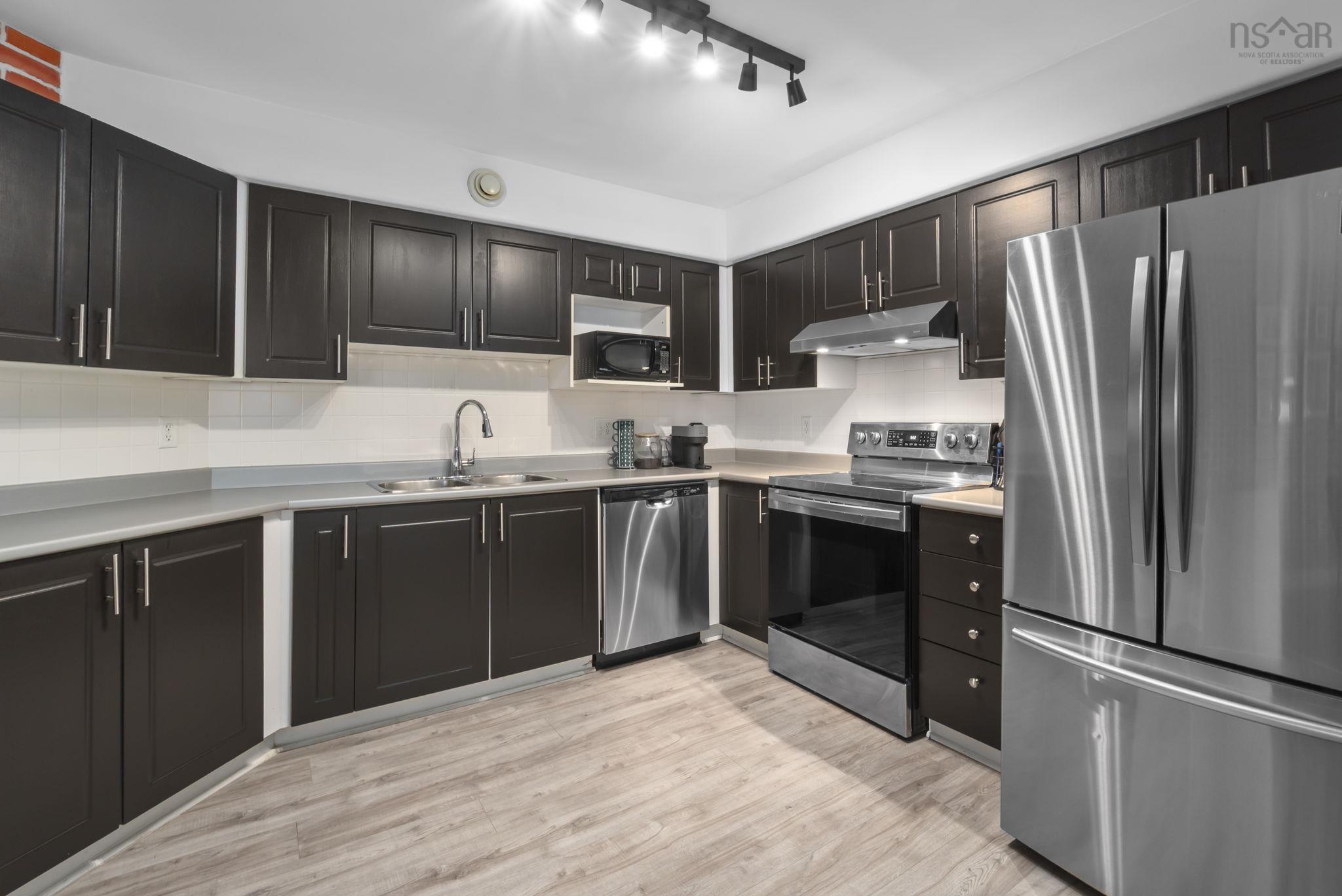 $449,900.00: 408 512 Parkland Drive, Halifax