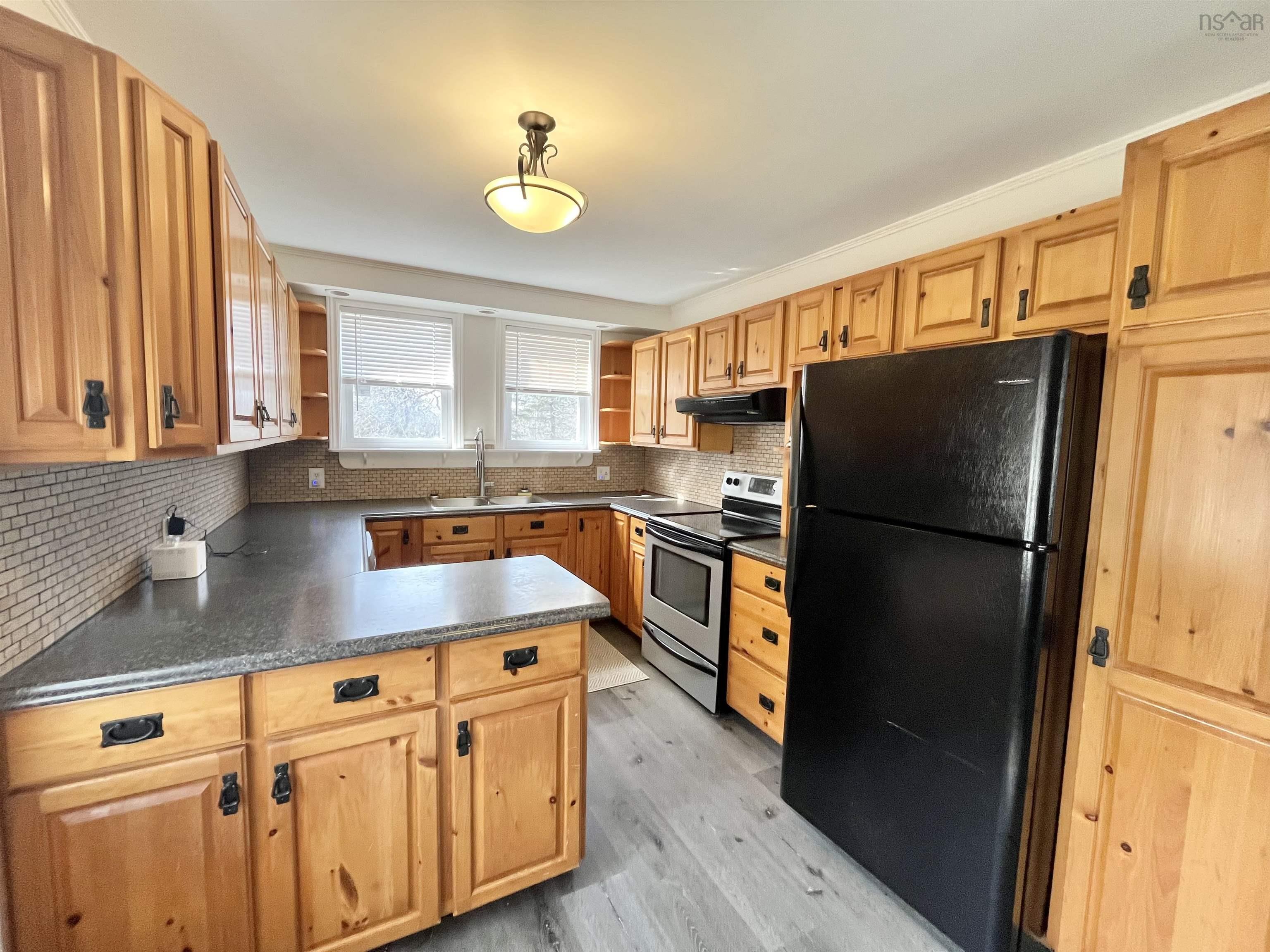 $359,900.00: 1321 Windham Hill Road, Springhill
