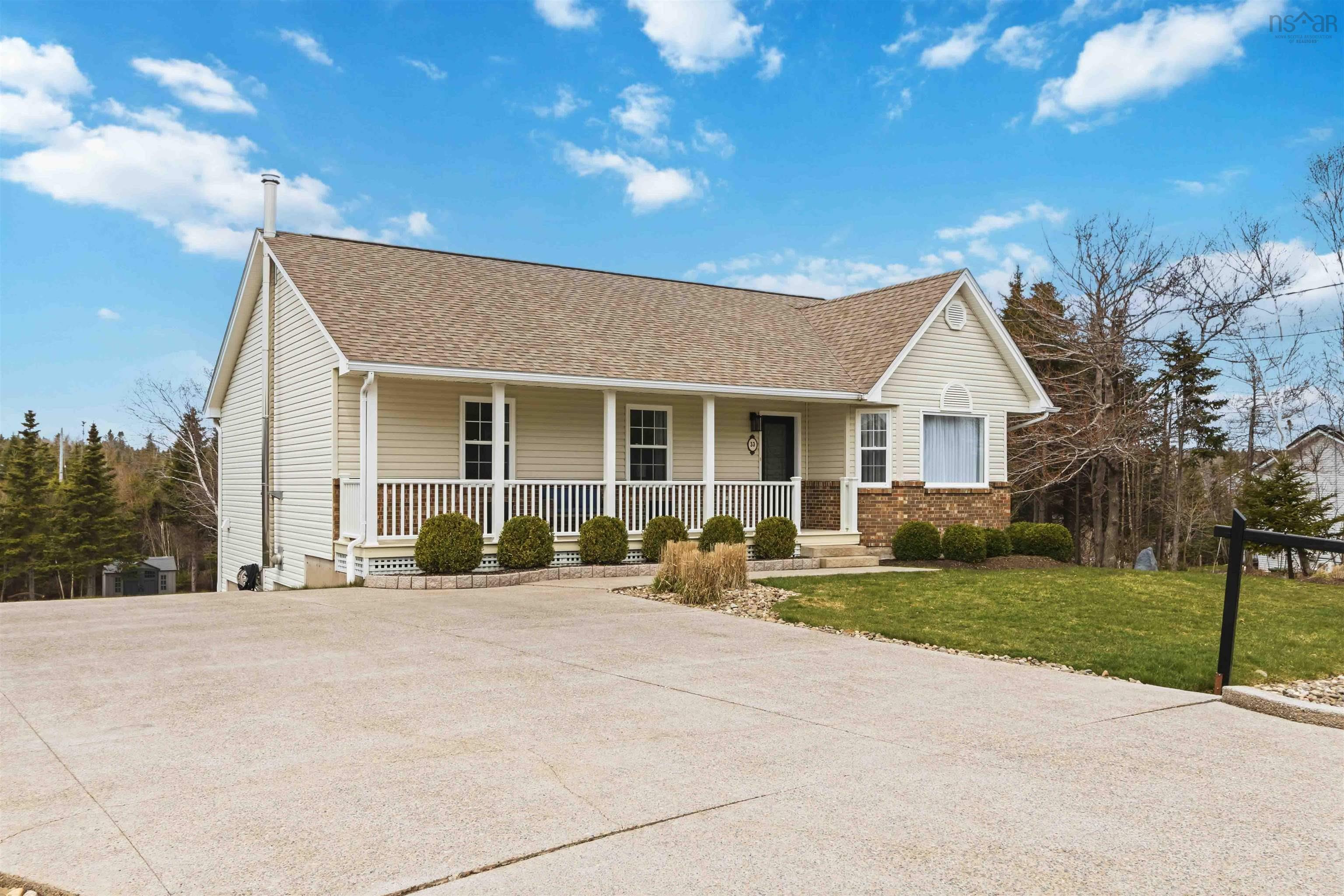 $699,900.00: 33 Astour Drive, Eastern Passage
