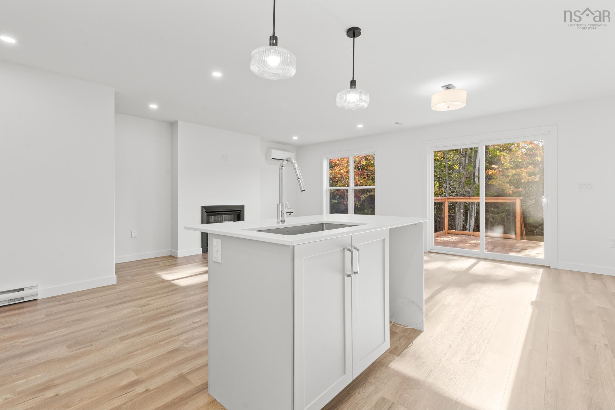 $665,900.00: SMD-5A 42 Simona Drive, Dartmouth